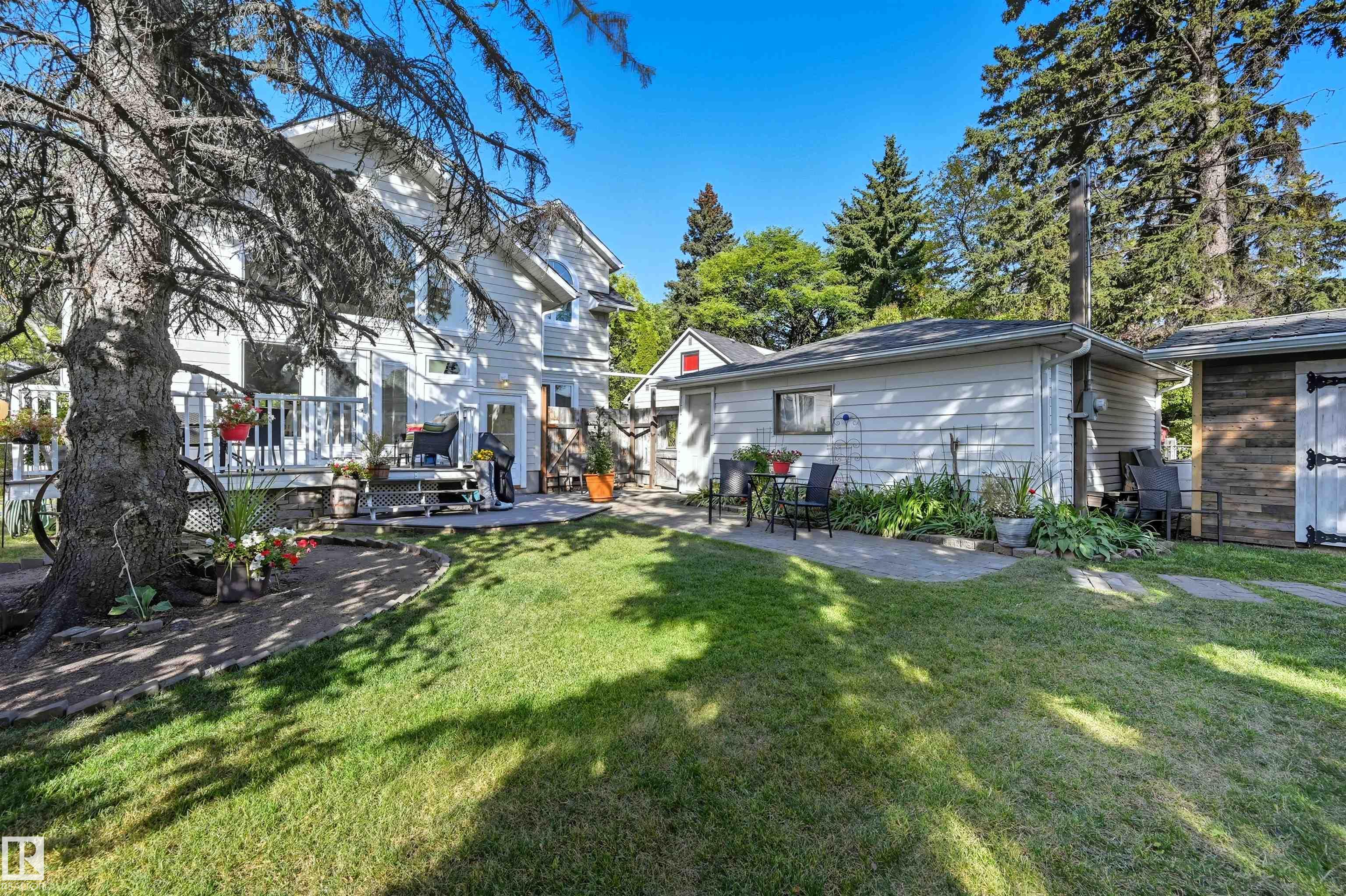 Photo 41 at 10915 62 Avenue NW, Parkallen, Edmonton