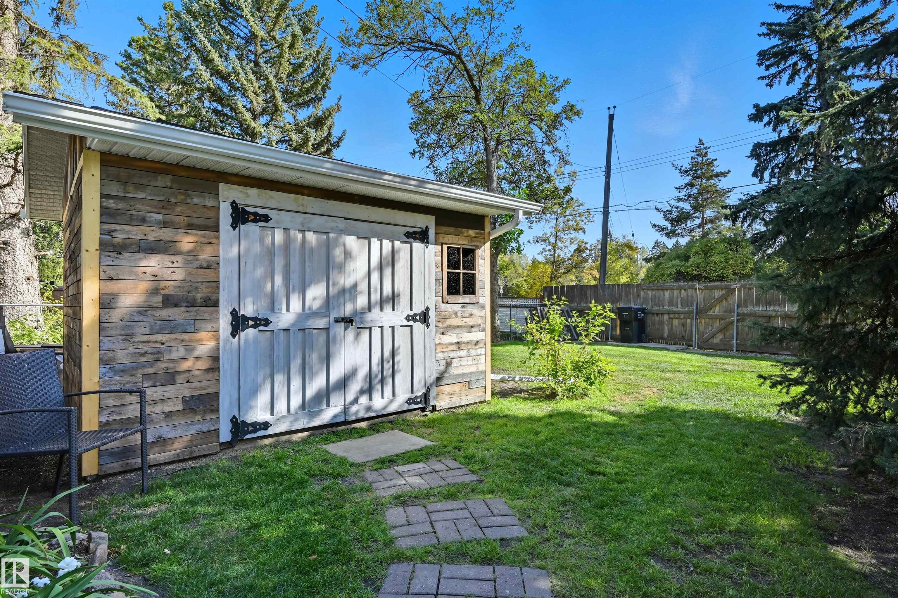 Photo 43 at 10915 62 Avenue NW, Parkallen, Edmonton