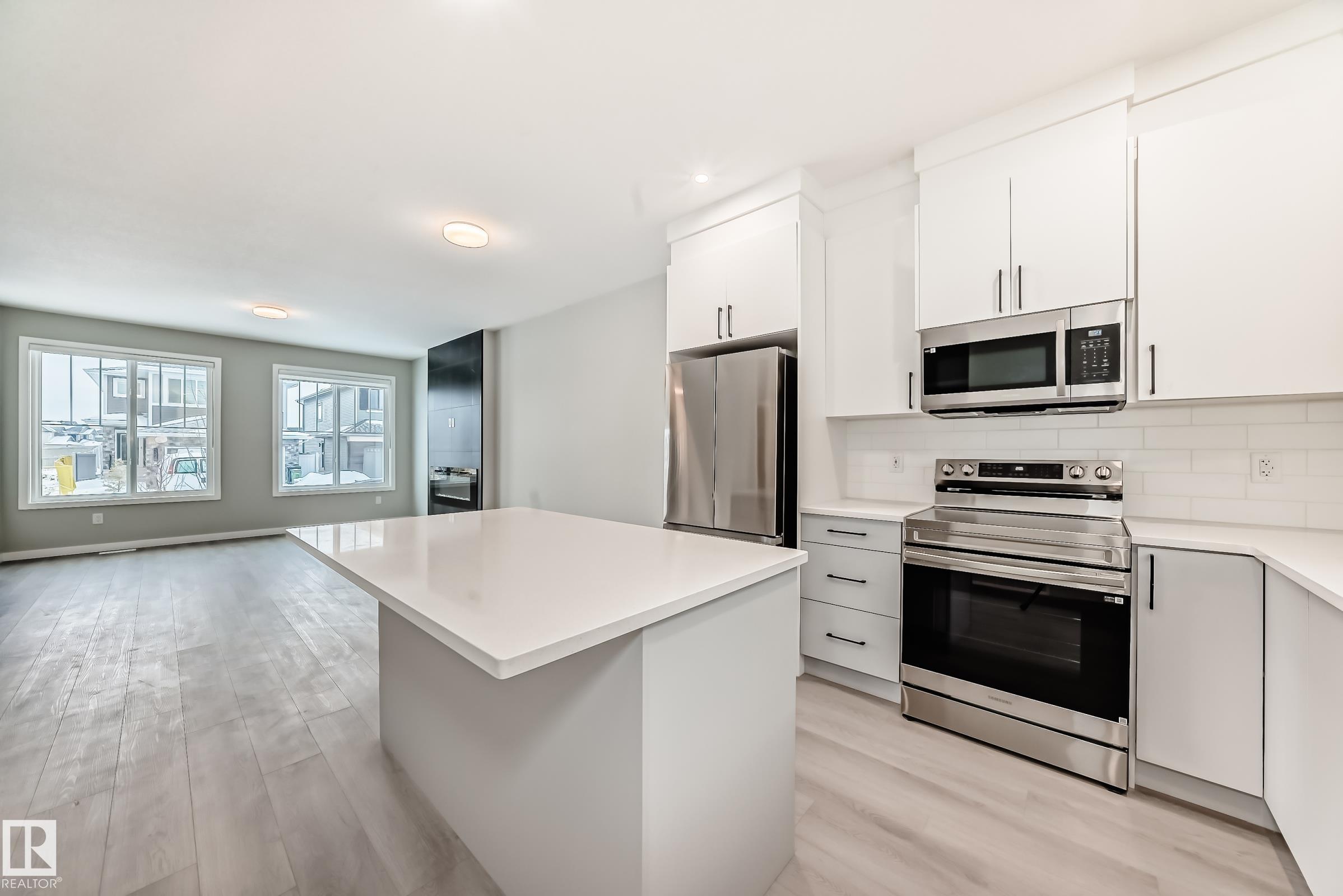 Photo 12 at 3323 Roy Brown Way NW, Griesbach, Edmonton