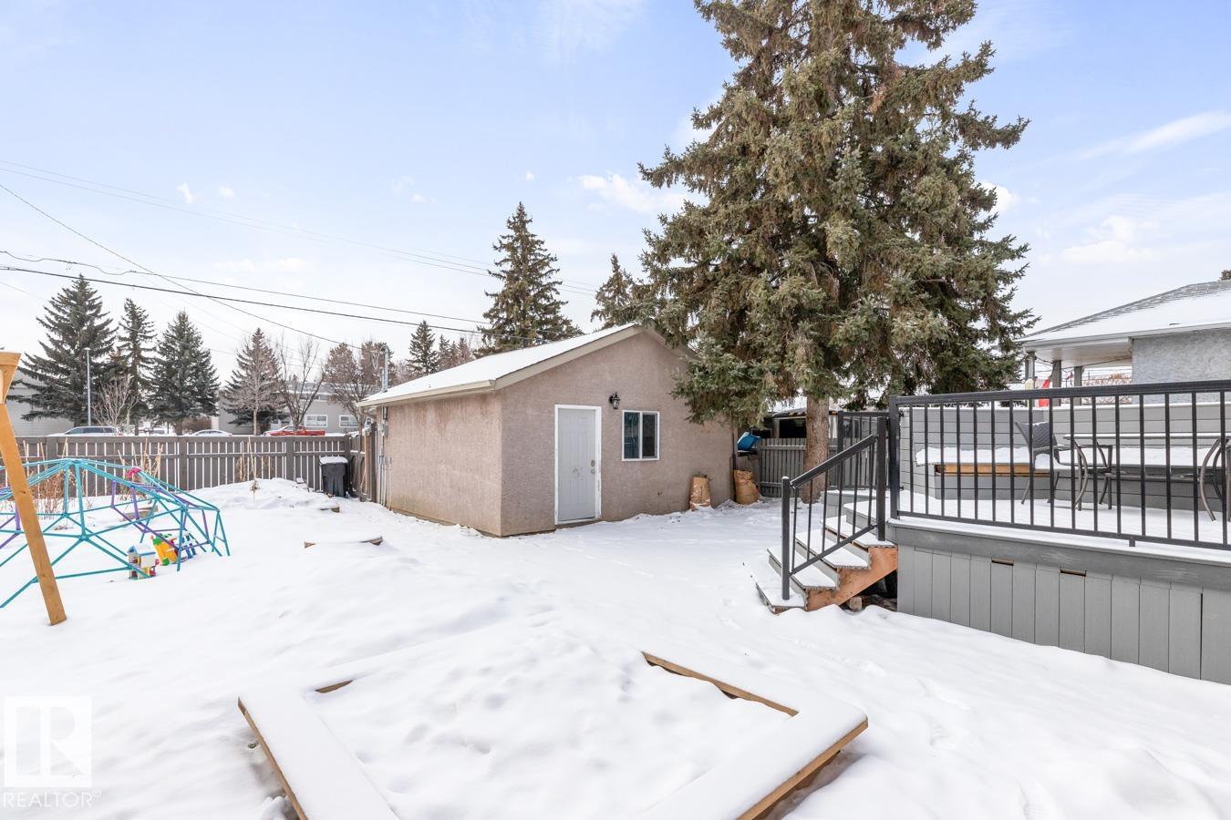 Photo 38 at 9535 69 Avenue NW, Hazeldean, Edmonton