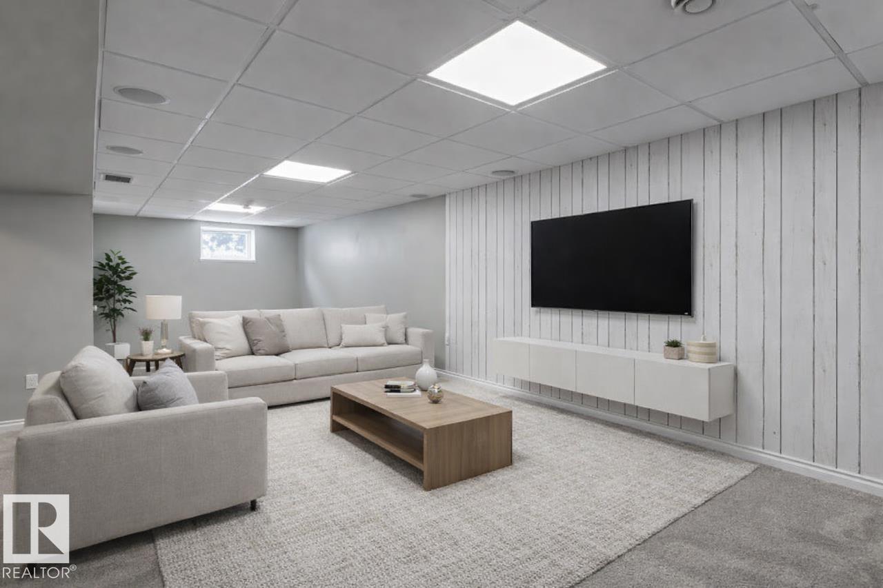 Photo 41 at 9535 69 Avenue NW, Hazeldean, Edmonton