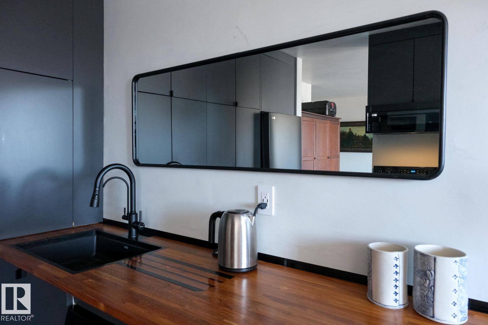 Photo 13 at 408 - 10135 120 Street NW, Wîhkwêntôwin, Edmonton