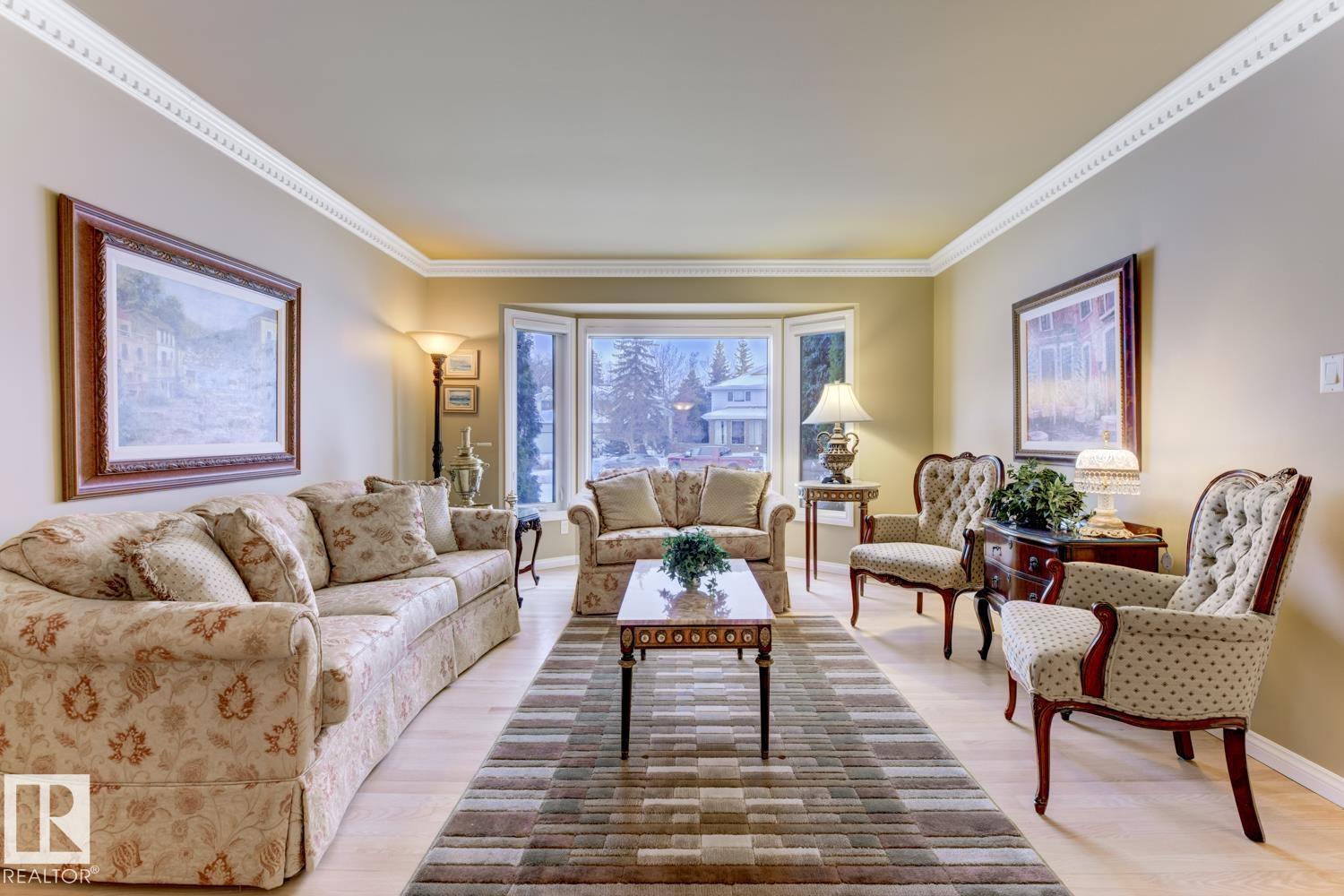 324 Wolf Ridge point(e) NW, Oleskiw, Edmonton