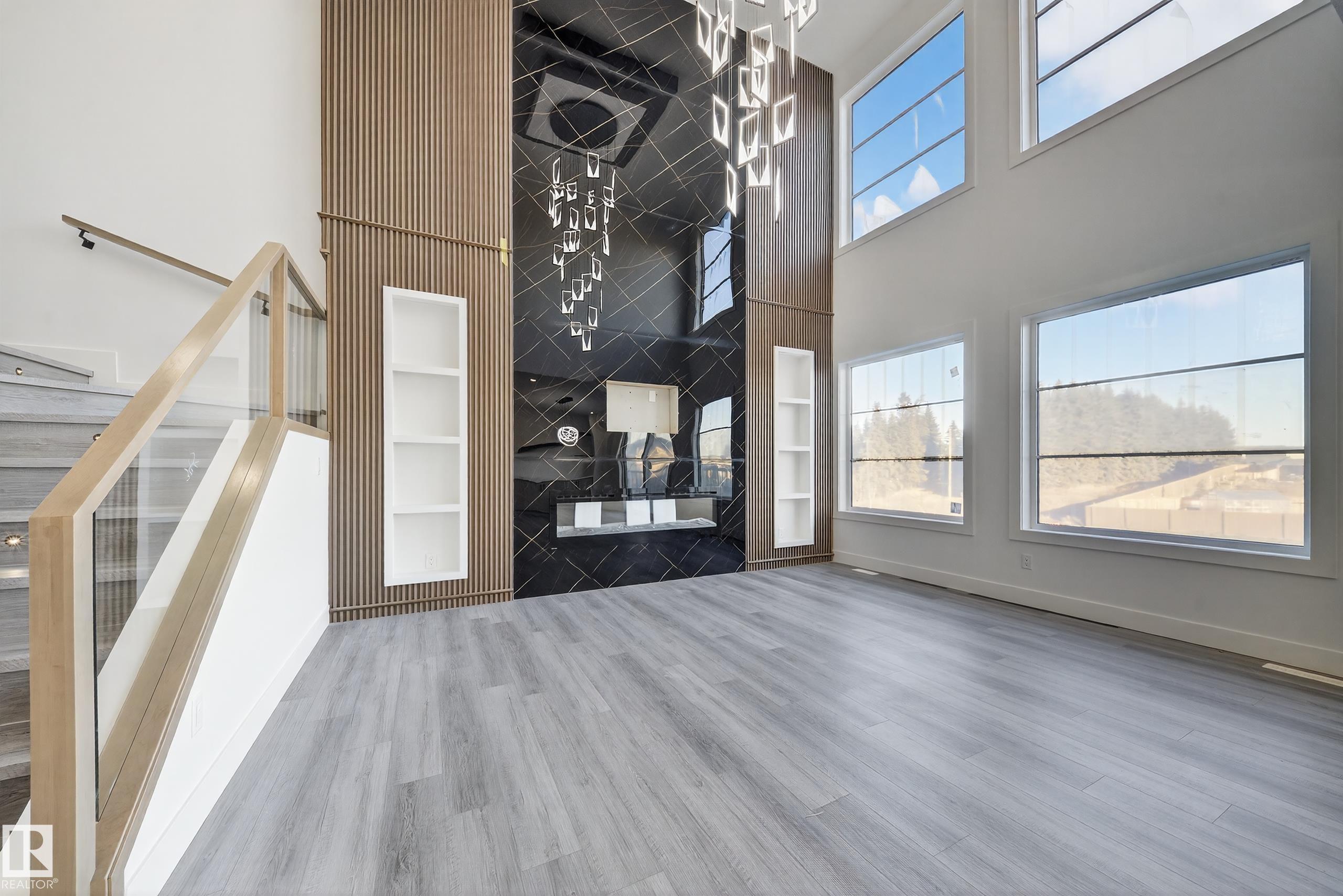 Photo 34 at 2010 Collip Crescent SW, Cavanagh, Edmonton