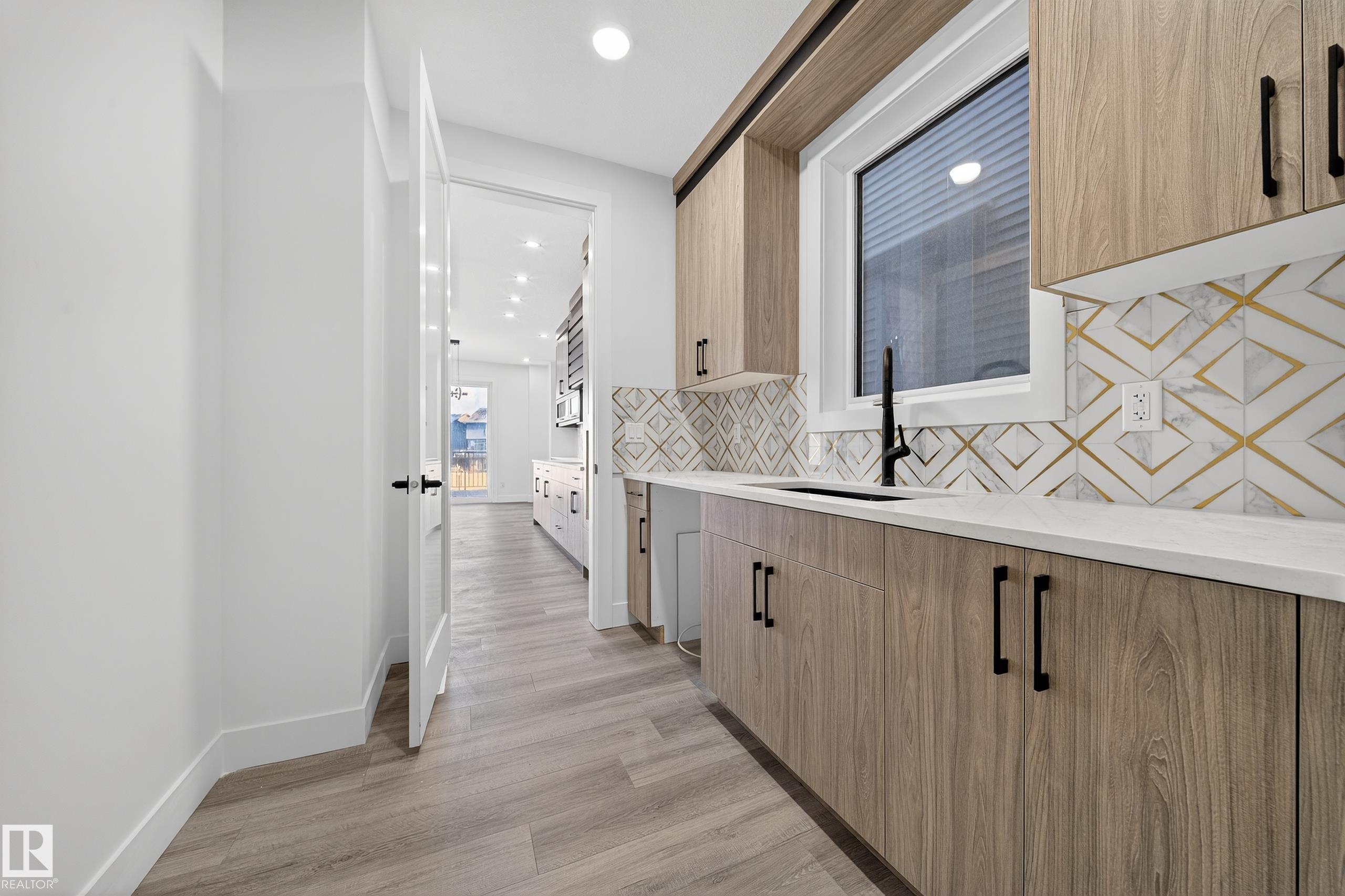 Photo 67 at 2010 Collip Crescent SW, Cavanagh, Edmonton