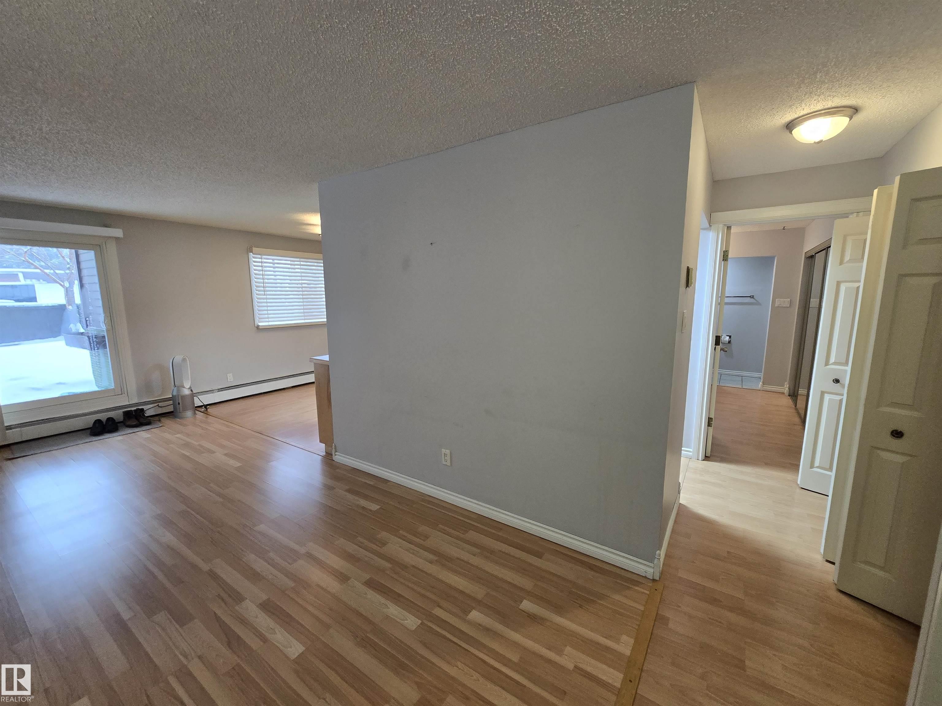 Photo 15 at 114 - 5520 Riverbend Road NW, Brander Gardens, Edmonton