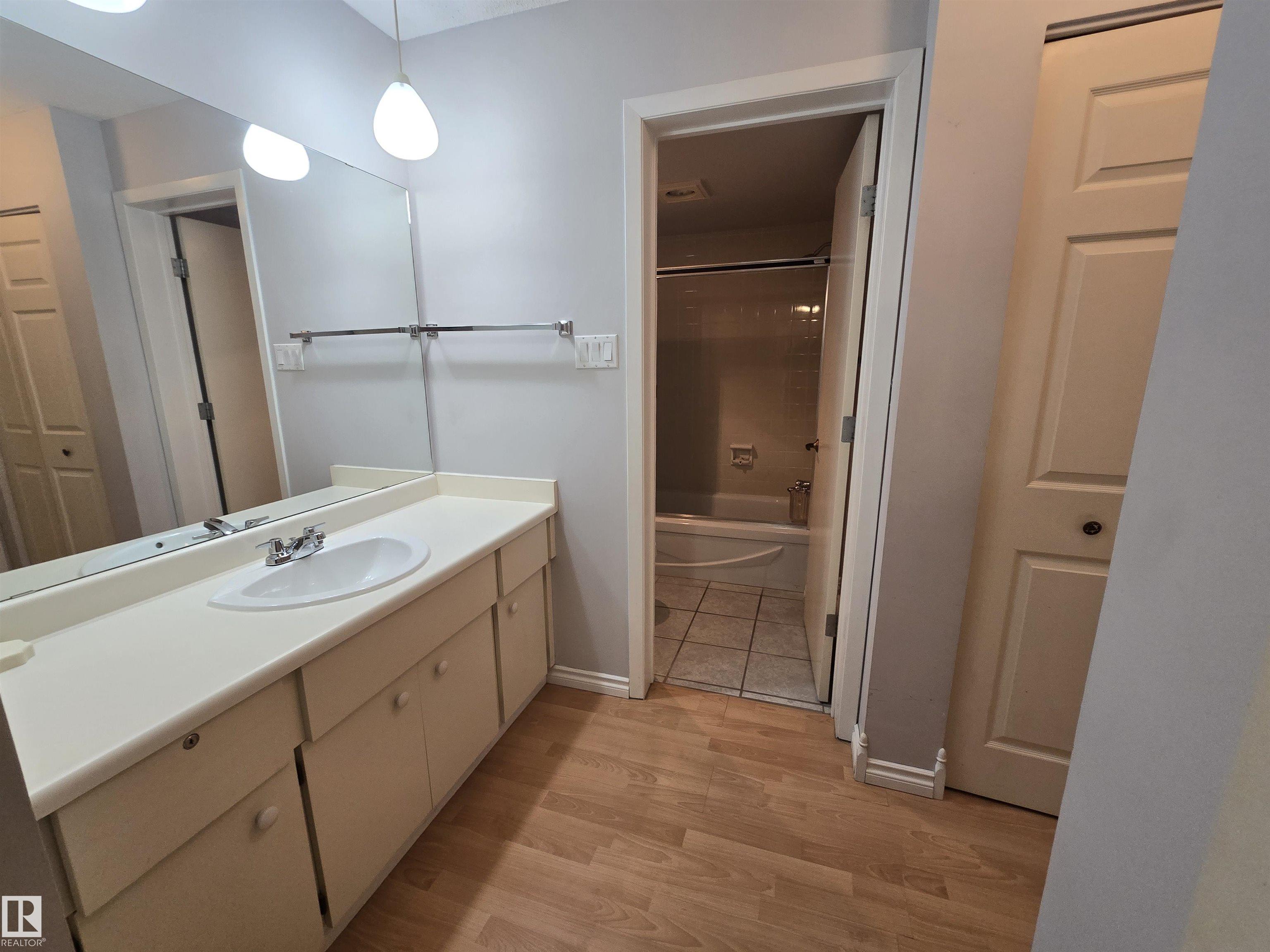 Photo 20 at 114 - 5520 Riverbend Road NW, Brander Gardens, Edmonton