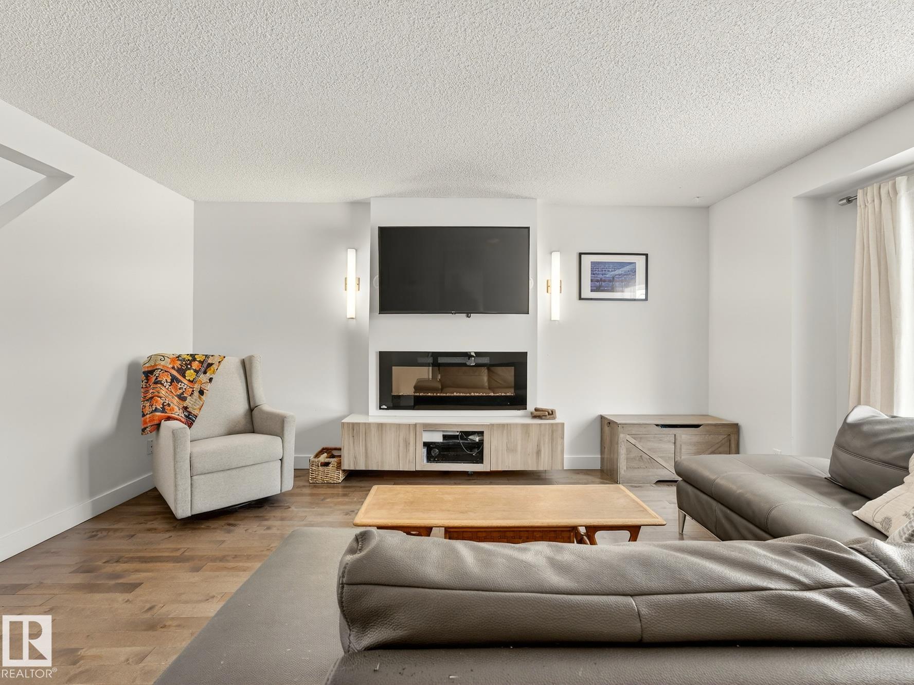 Photo 6 at 17235 88 Street NW, Klarvatten, Edmonton