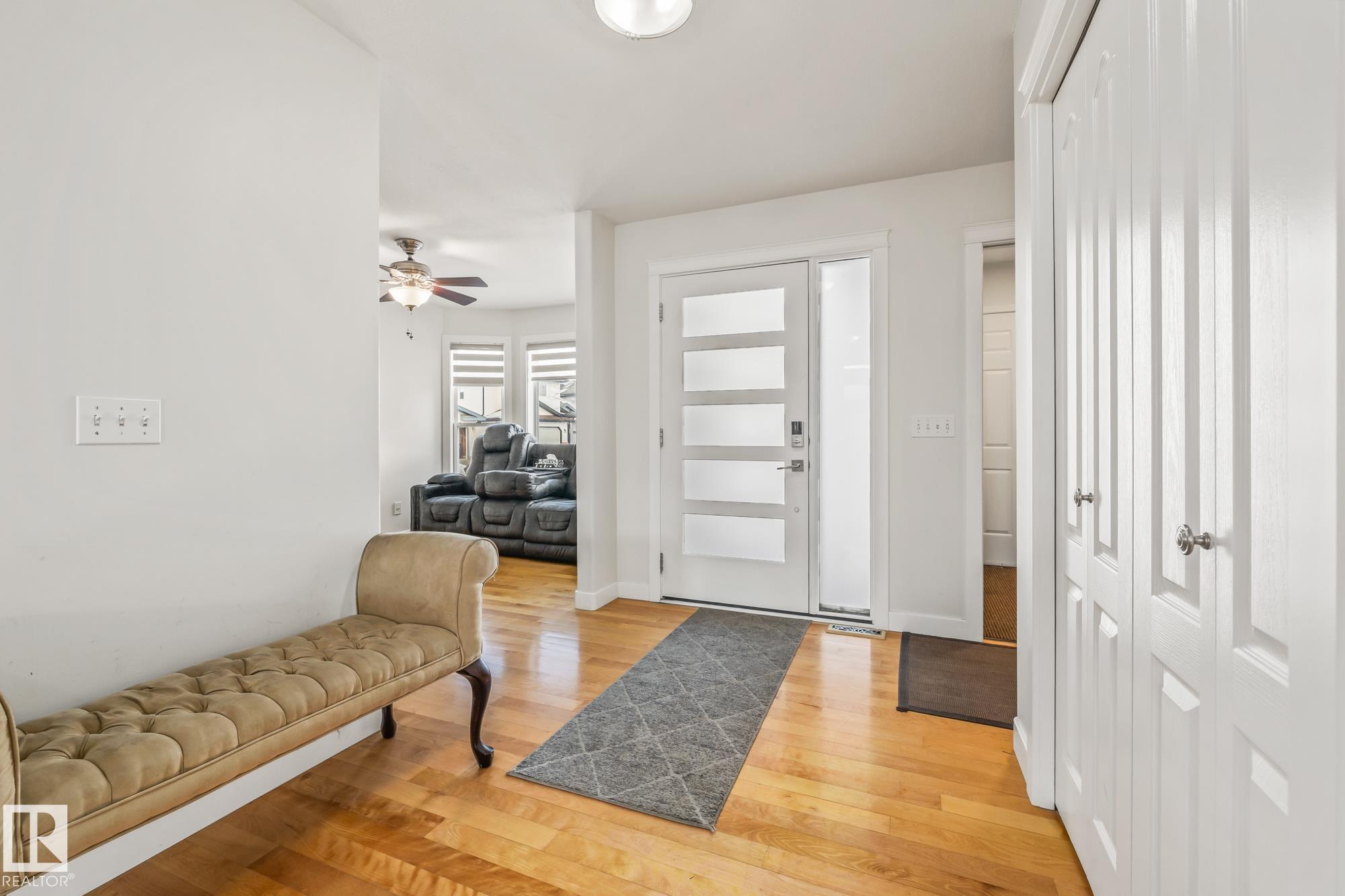 Photo 17 at 203 Bancroft Close NW, Breckenridge Greens, Edmonton