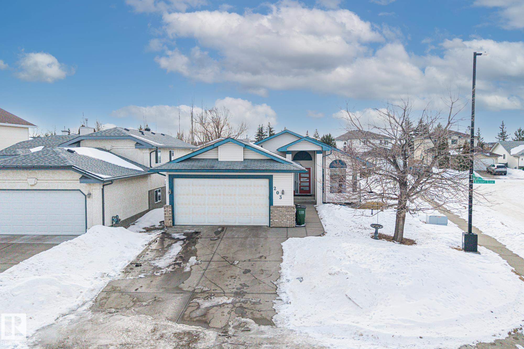 Photo 41 at 203 Bancroft Close NW, Breckenridge Greens, Edmonton