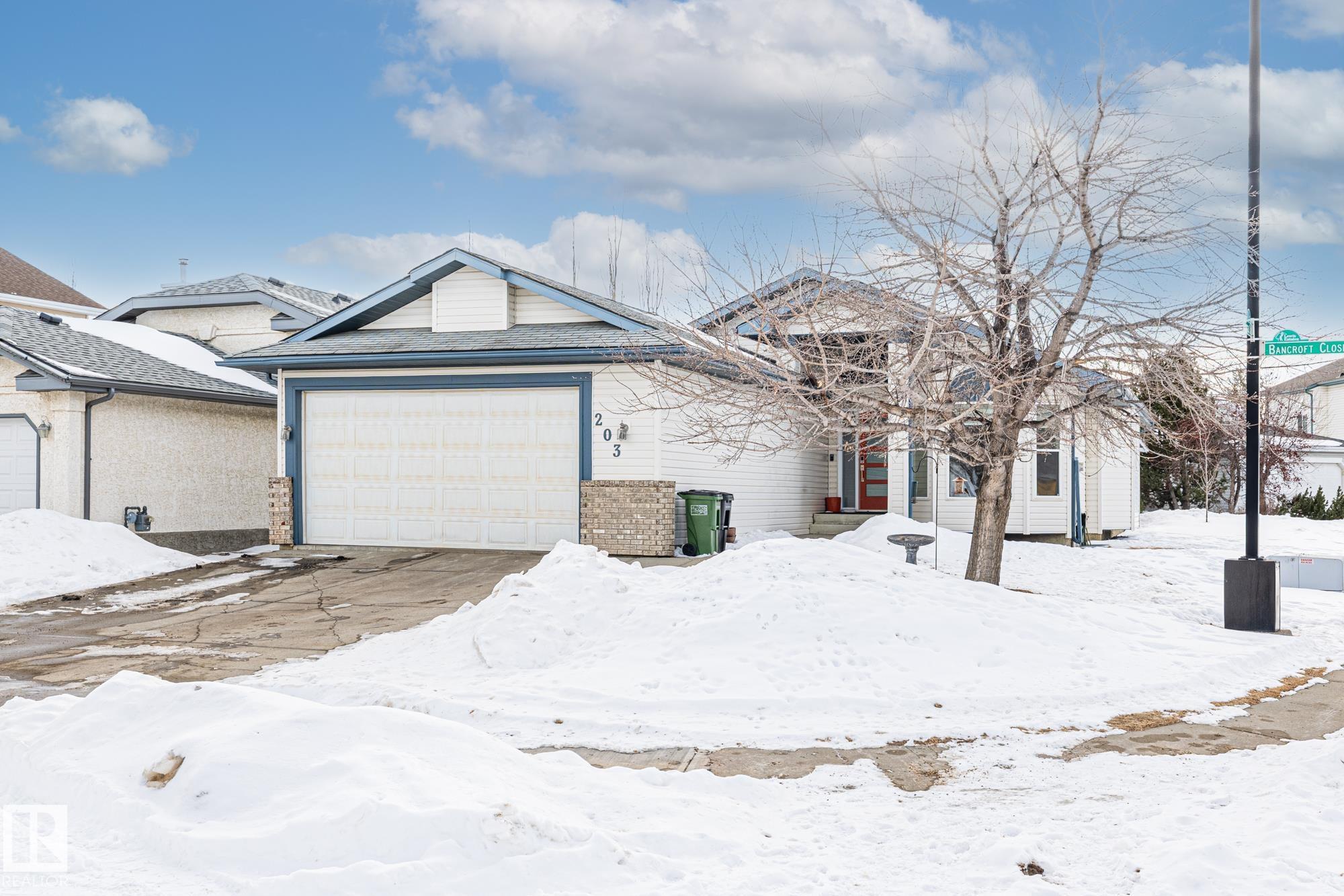 Photo 42 at 203 Bancroft Close NW, Breckenridge Greens, Edmonton