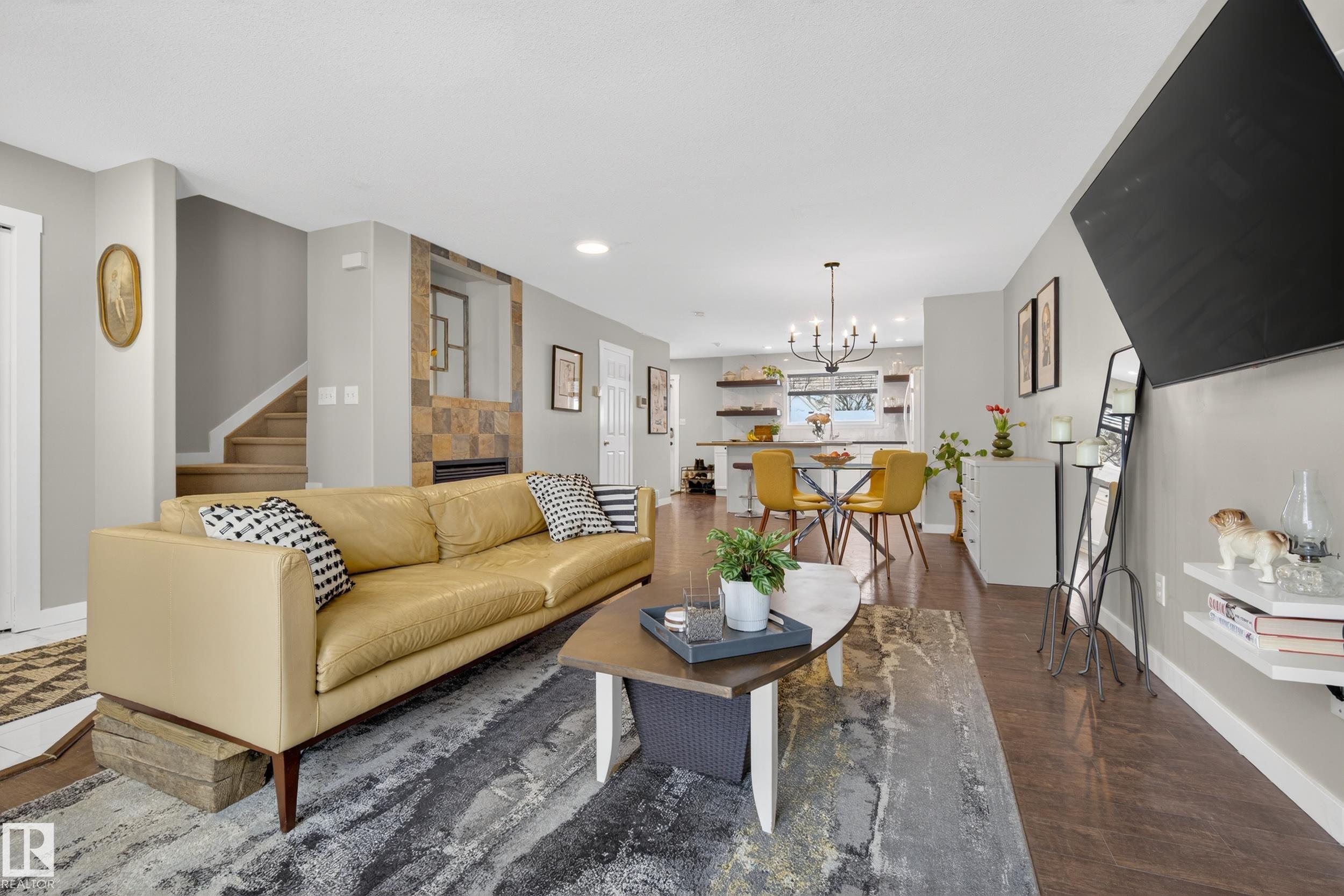 Photo 11 at 12126 85 Street NW, Eastwood, Edmonton