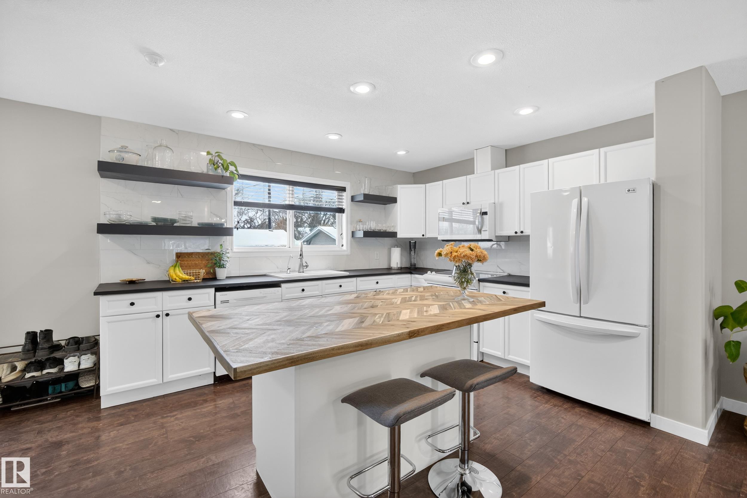 Photo 16 at 12126 85 Street NW, Eastwood, Edmonton