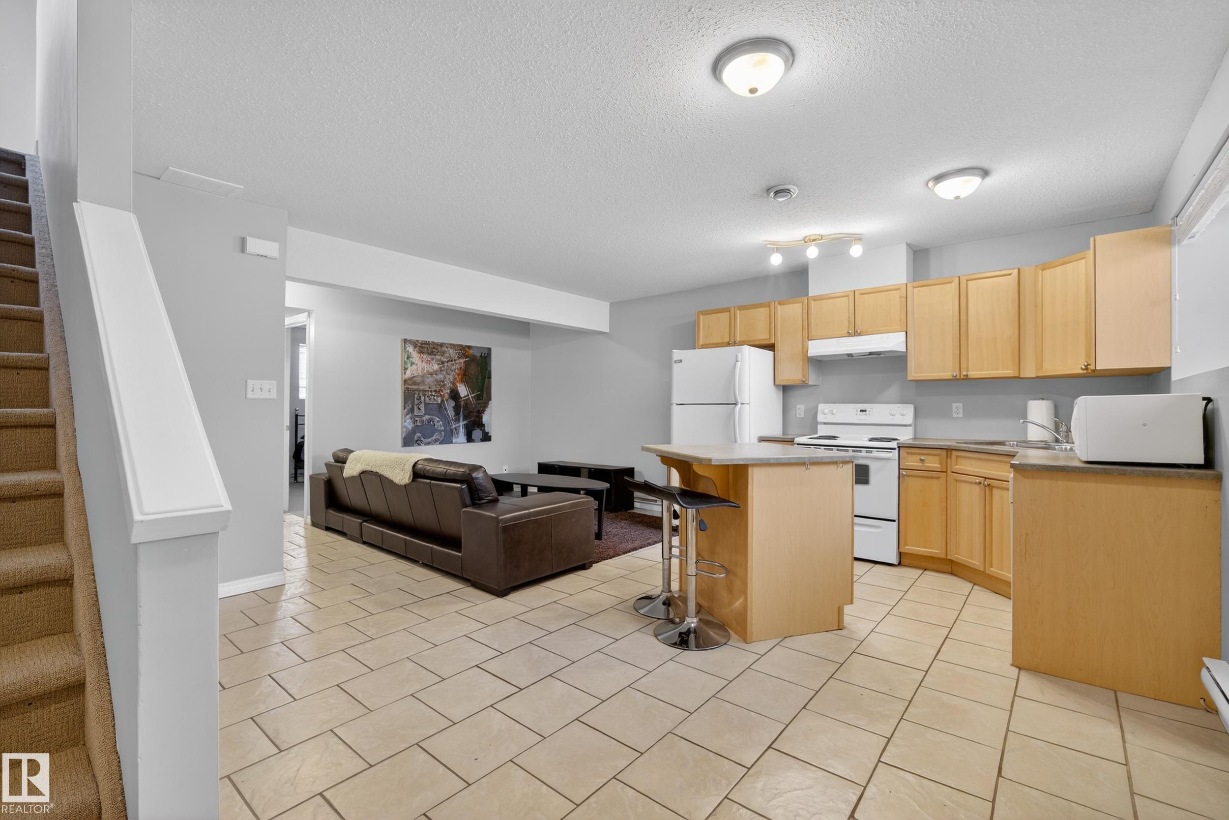 Photo 31 at 12126 85 Street NW, Eastwood, Edmonton