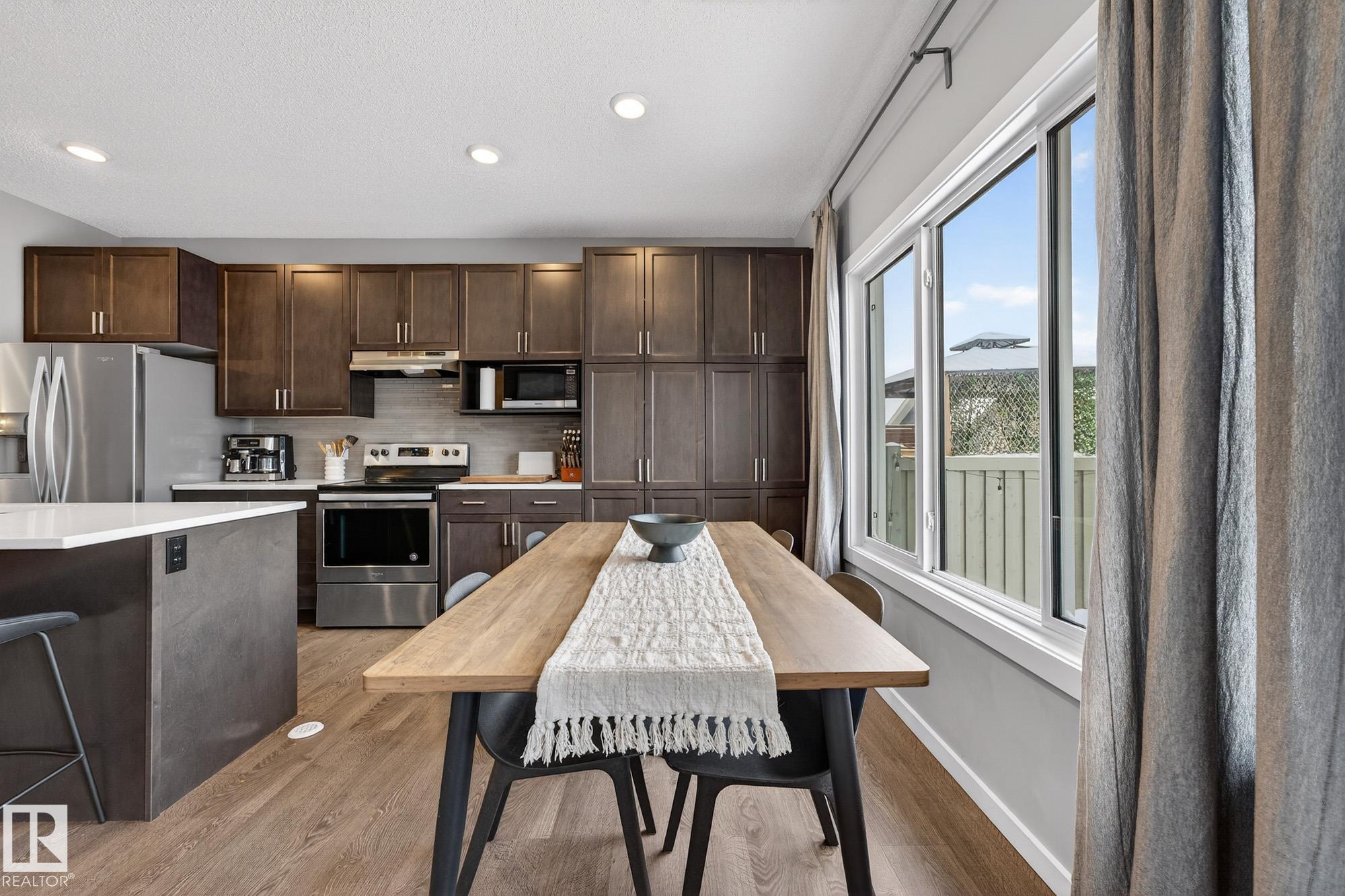 Photo 16 at 22108 87 Avenue NW, Rosenthal, Edmonton