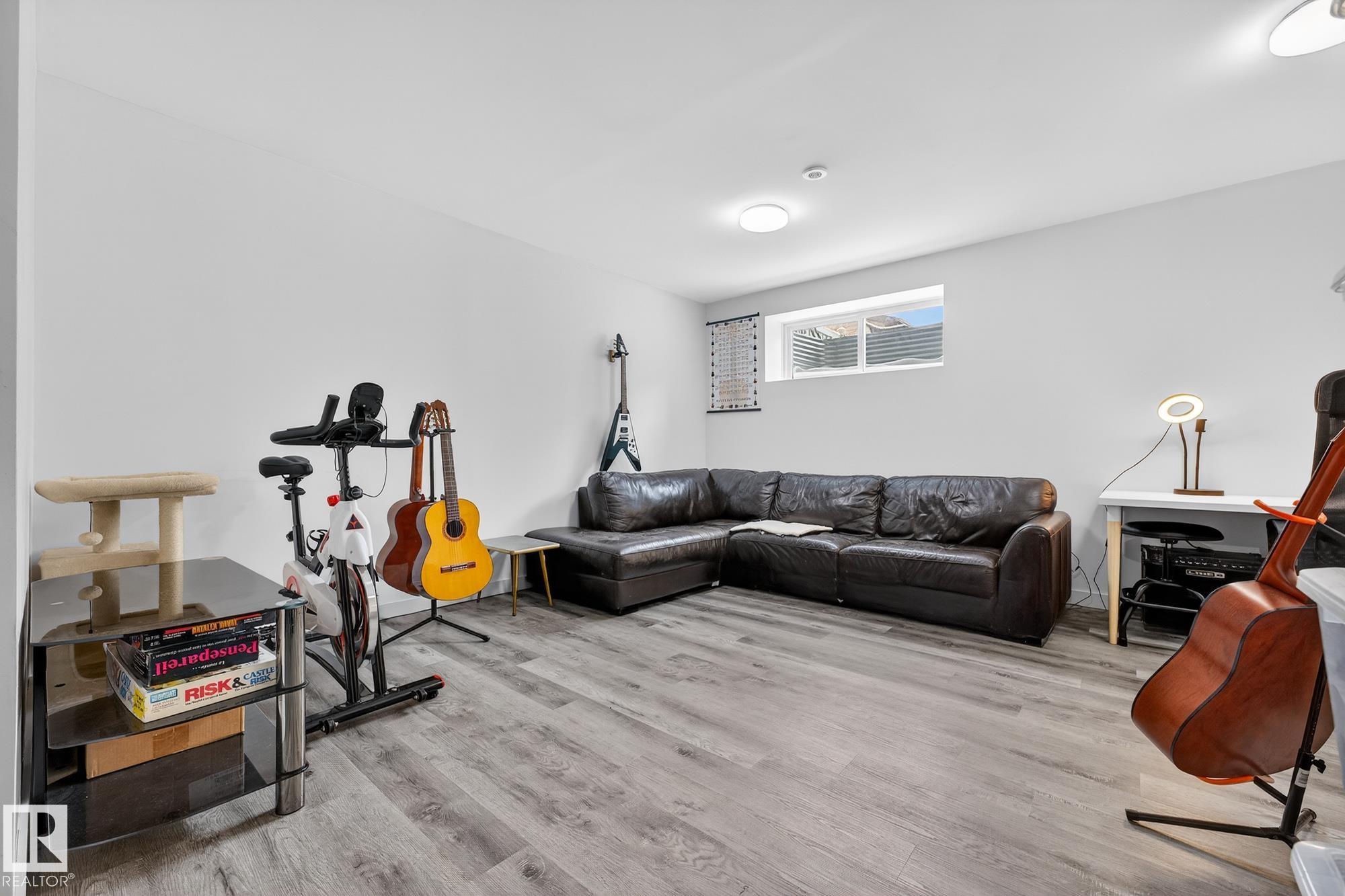 Photo 33 at 22108 87 Avenue NW, Rosenthal, Edmonton