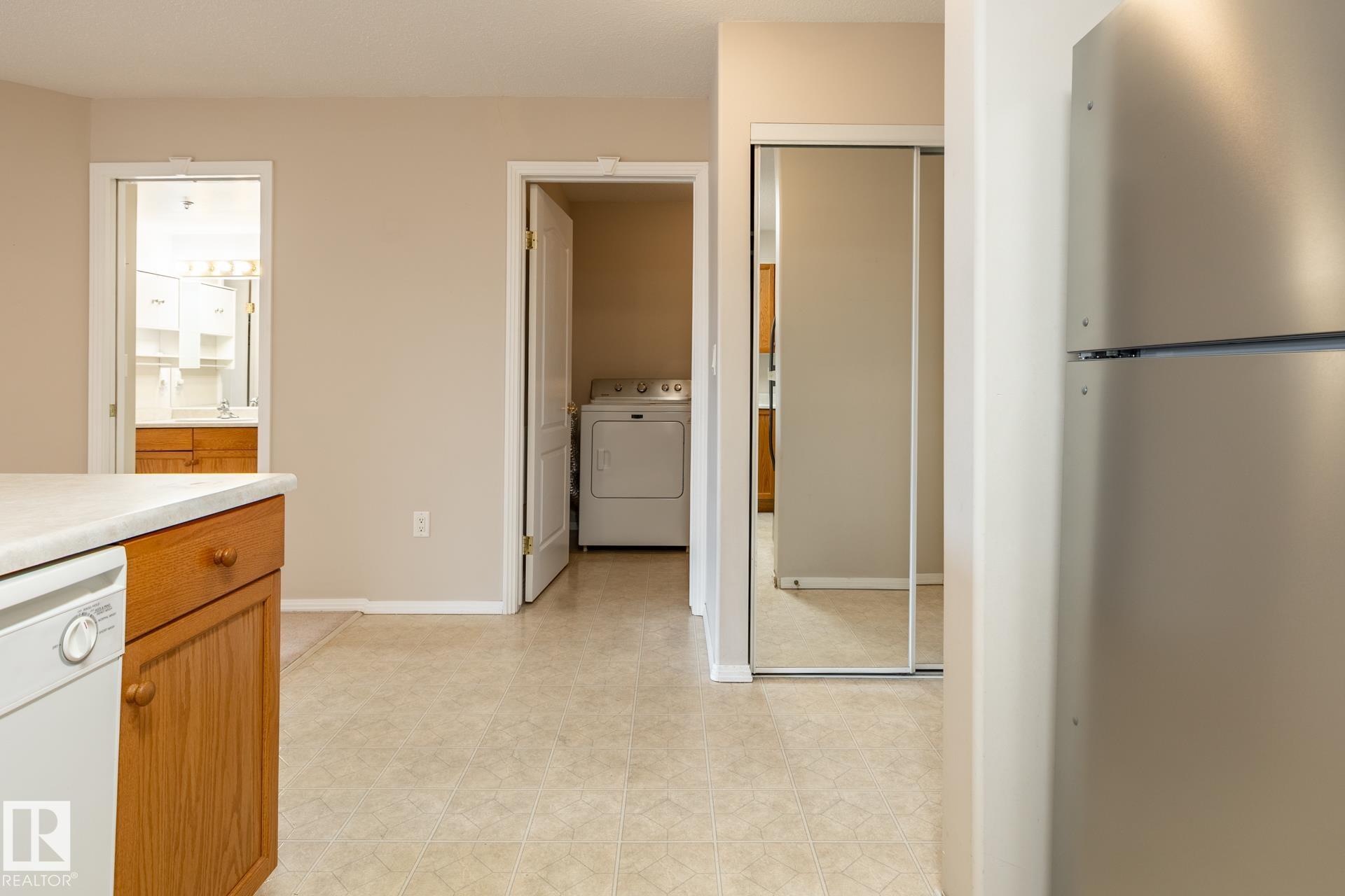 Photo 15 at 209 - 8912 156 Street NW, Meadowlark Park, Edmonton