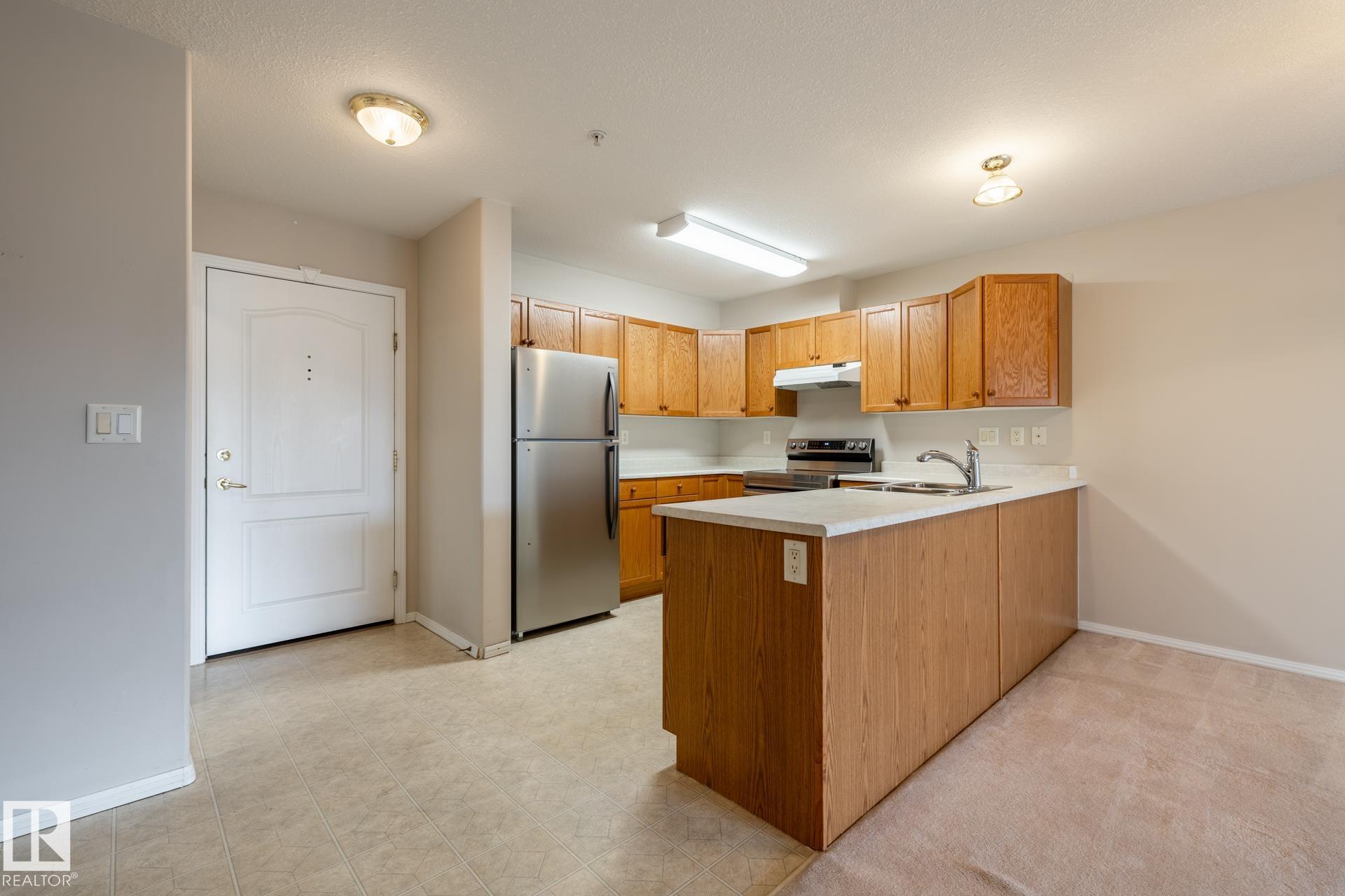 Photo 40 at 209 - 8912 156 Street NW, Meadowlark Park, Edmonton