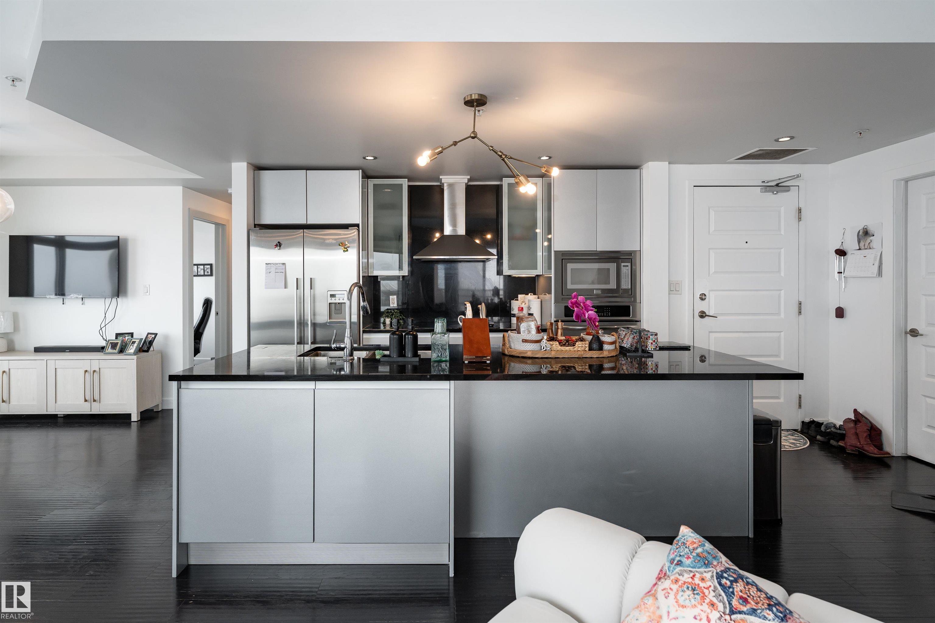 1803 - 10388 105 Street NW, Downtown, Edmonton