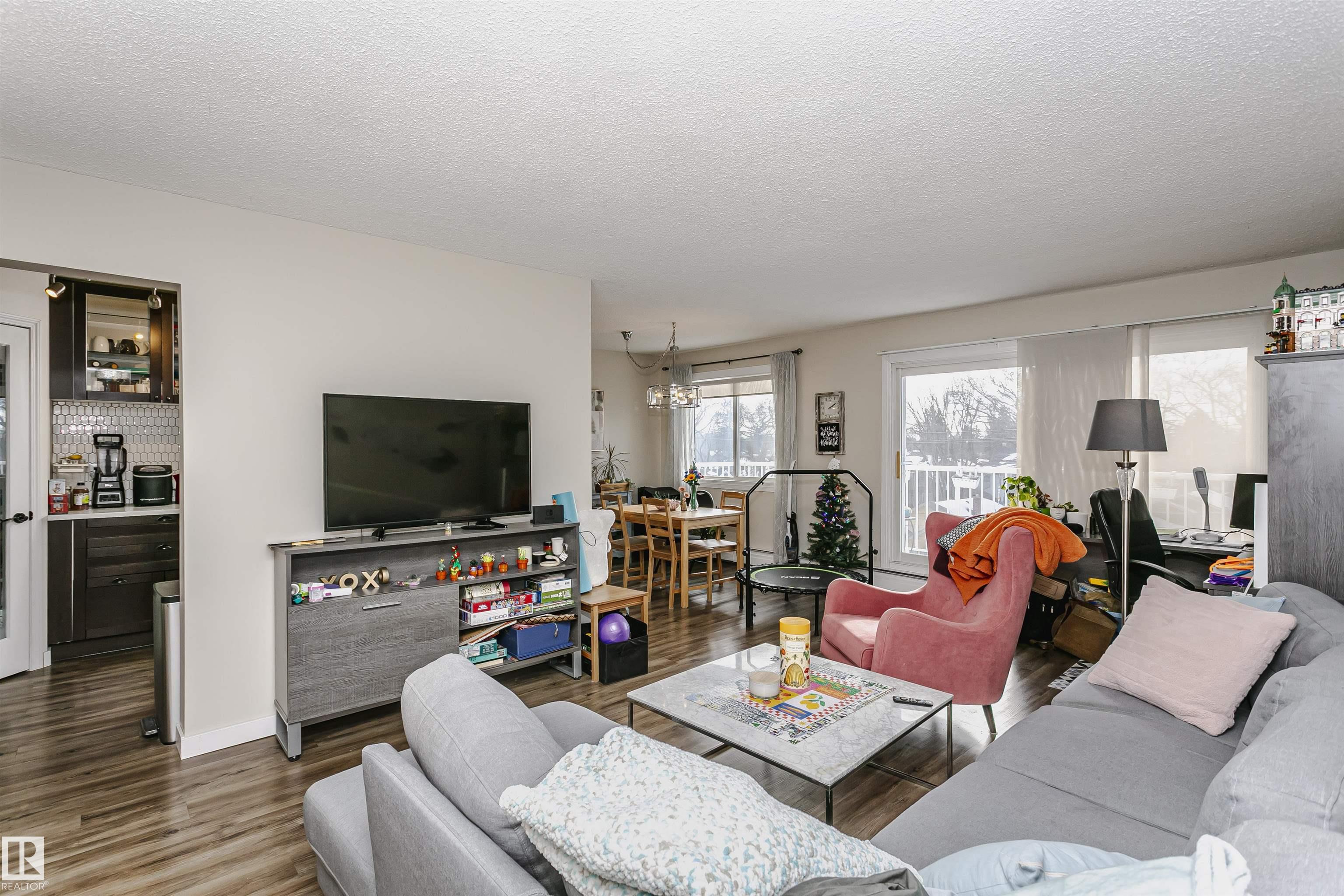 Photo 9 at 407 - 8149 111 Street S NW, Garneau, Edmonton