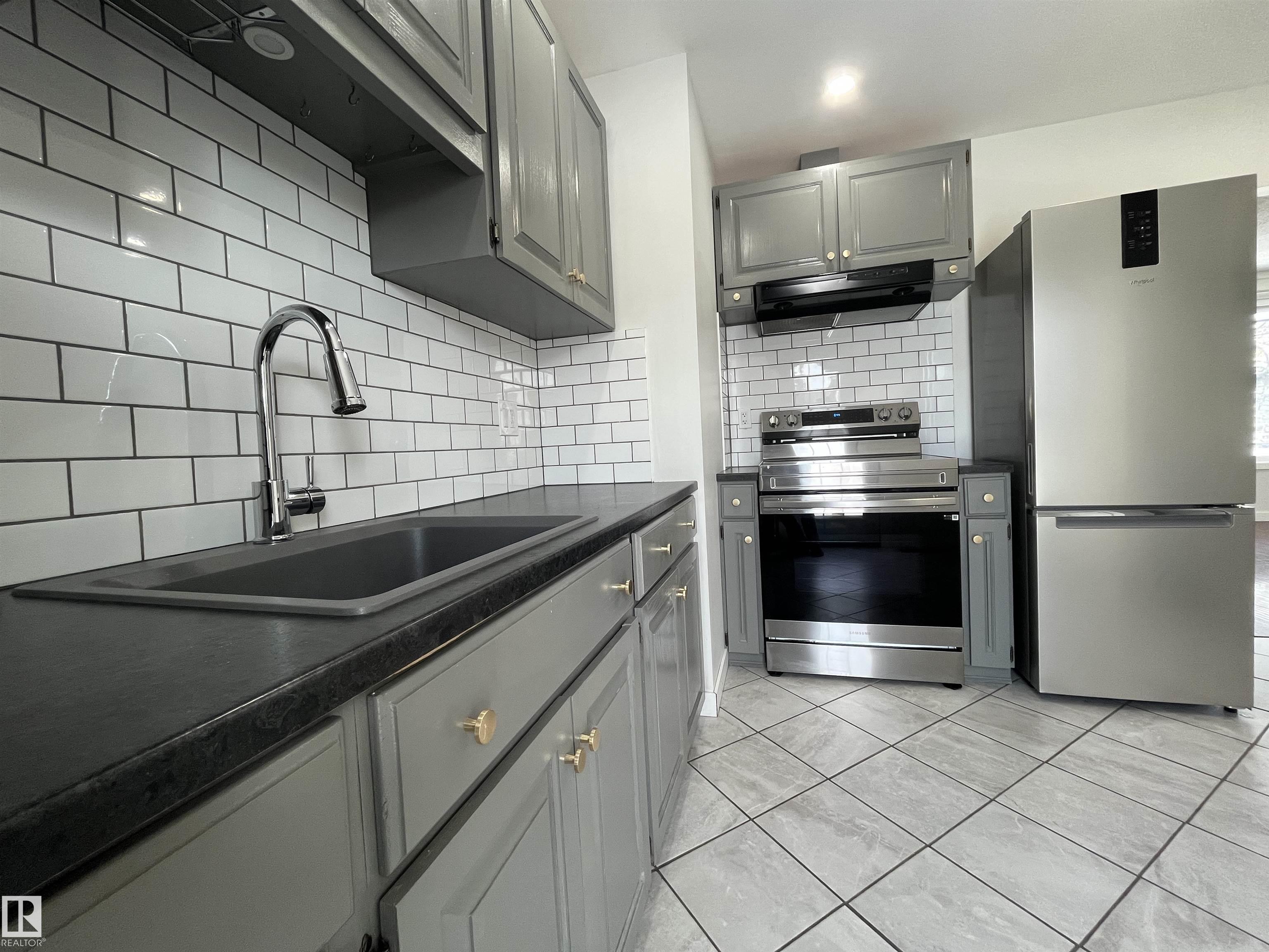 10832 163 Street NW, Mayfield, Edmonton