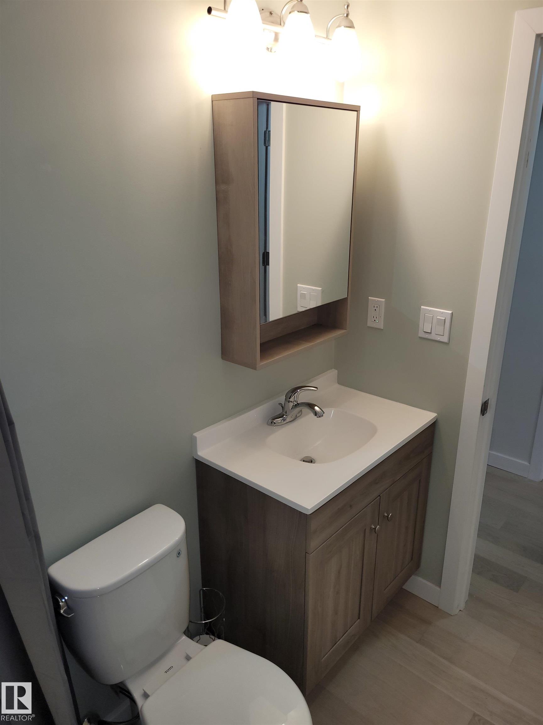 Photo 34 at 10832 163 Street NW, Mayfield, Edmonton