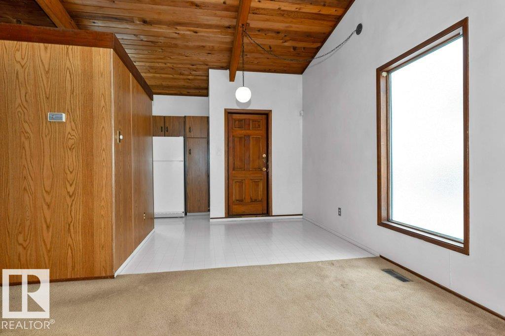 Photo 18 at 536 Lee Ridge Road NW, Lee Ridge, Edmonton