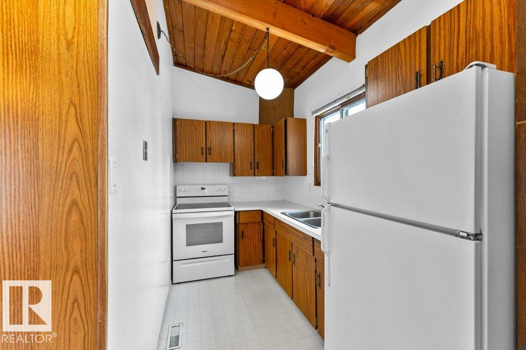 Photo 22 at 536 Lee Ridge Road NW, Lee Ridge, Edmonton