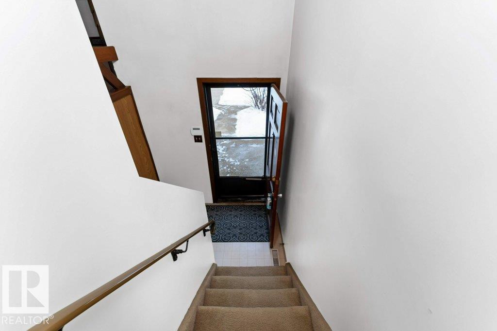 Photo 26 at 536 Lee Ridge Road NW, Lee Ridge, Edmonton