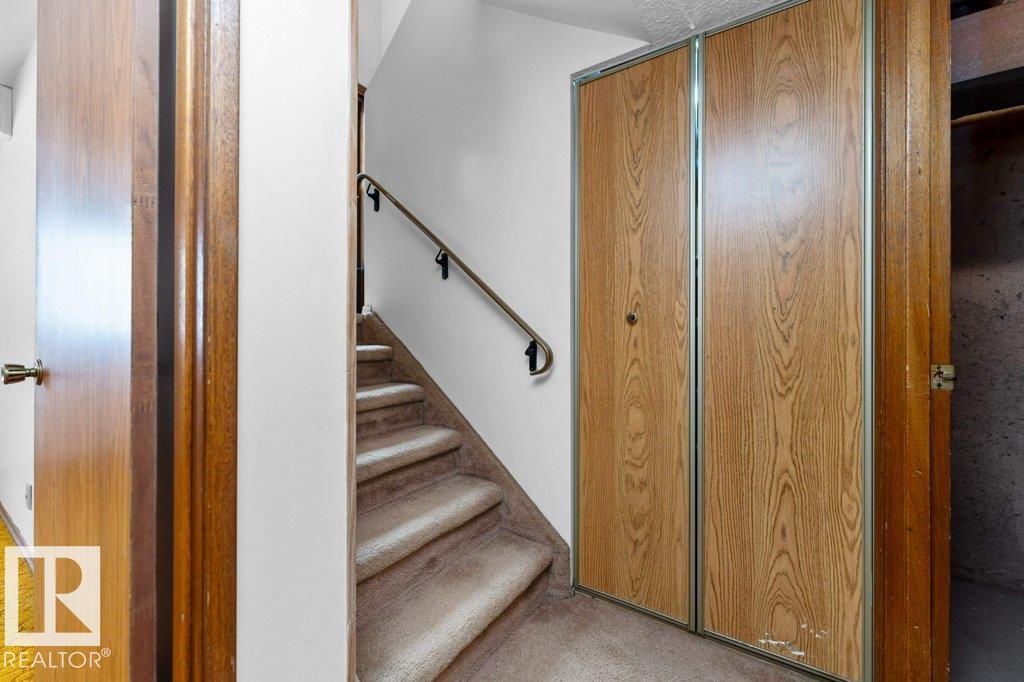 Photo 27 at 536 Lee Ridge Road NW, Lee Ridge, Edmonton