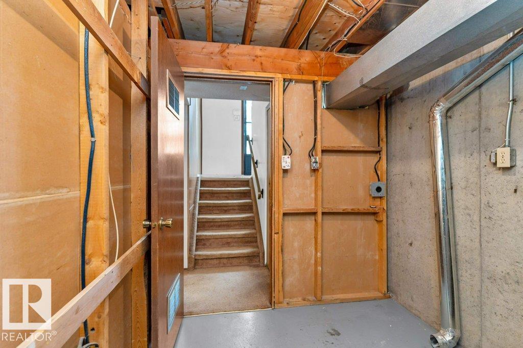 Photo 34 at 536 Lee Ridge Road NW, Lee Ridge, Edmonton