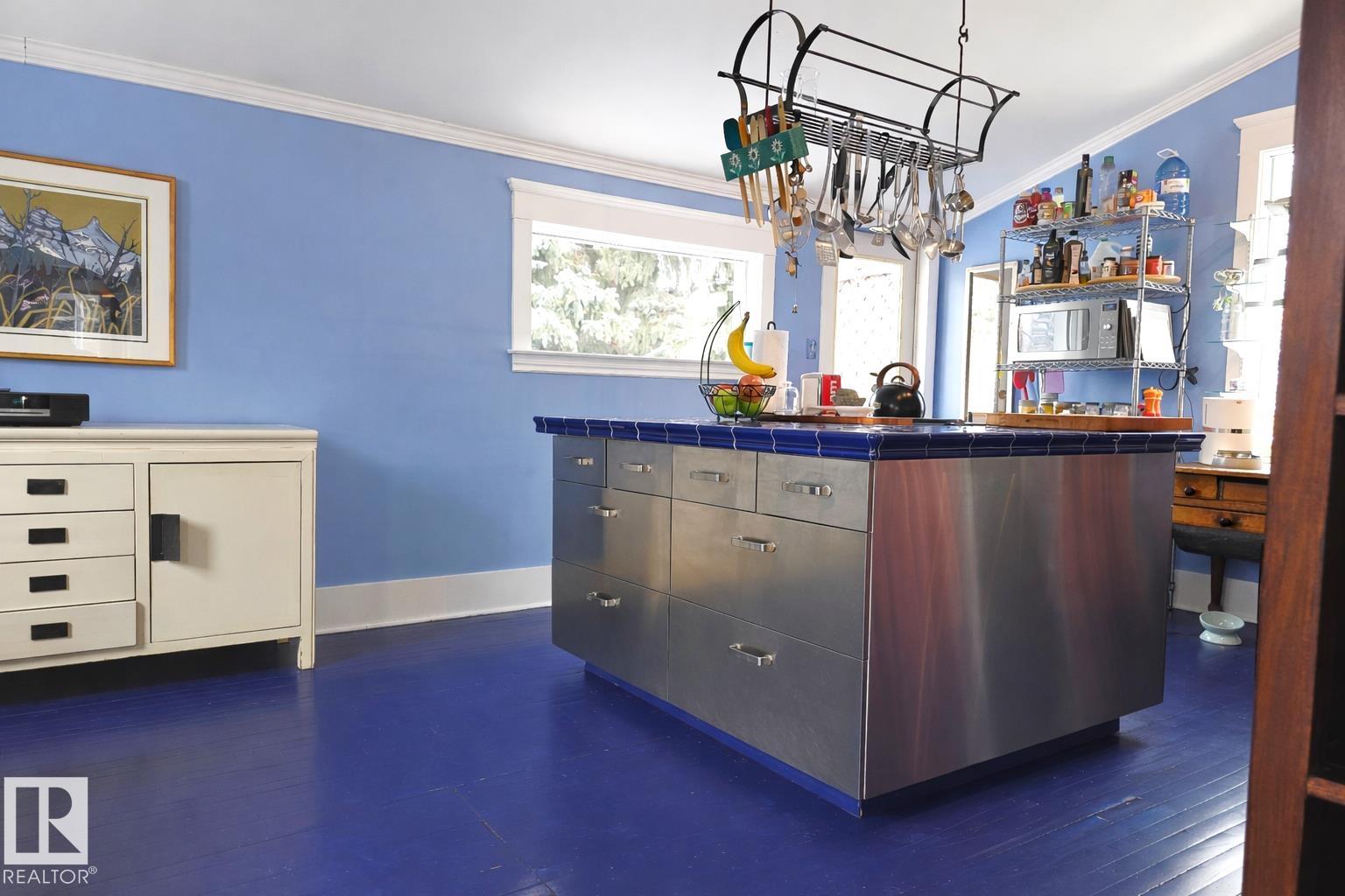 Photo 14 at 10922 66 Avenue NW, Parkallen, Edmonton