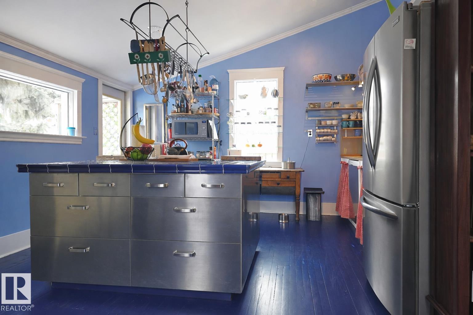 Photo 15 at 10922 66 Avenue NW, Parkallen, Edmonton