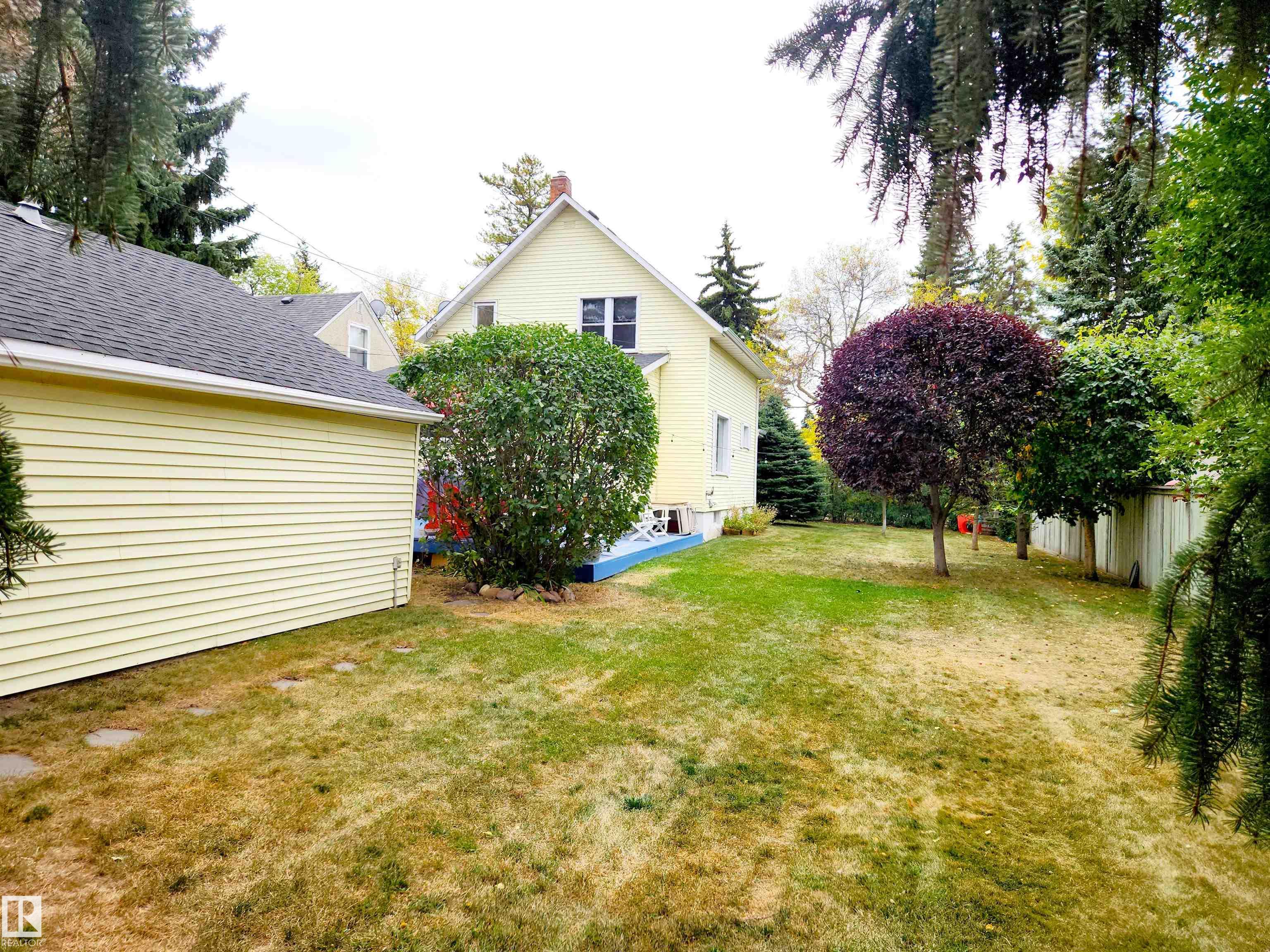 Photo 36 at 10922 66 Avenue NW, Parkallen, Edmonton