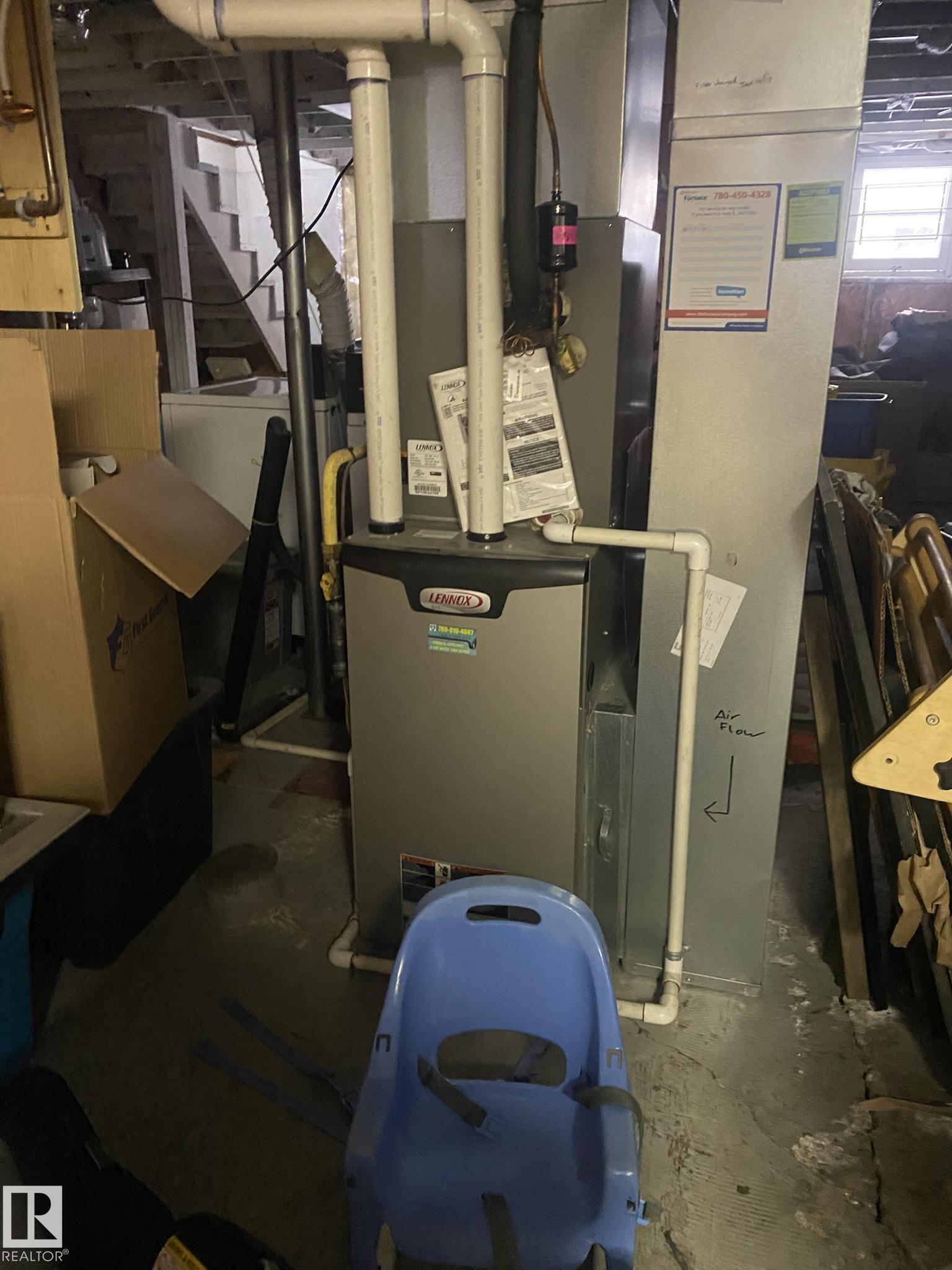 Photo 13 at 10945 54 Avenue NW, Pleasantview, Edmonton