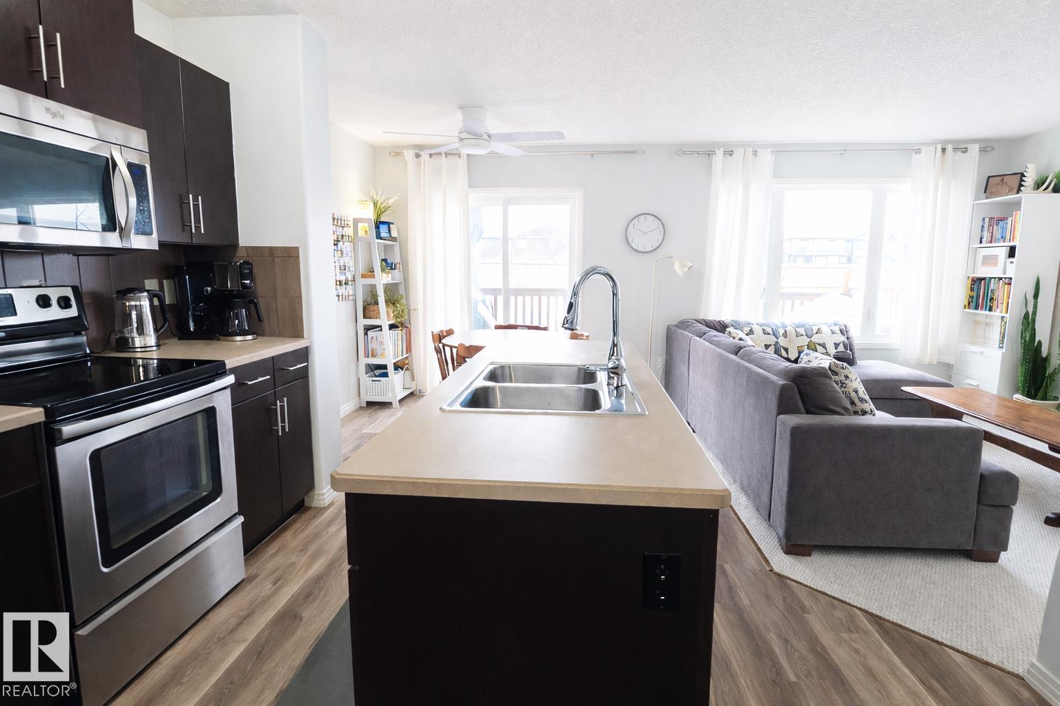 Photo 11 at 2151 28 Street NW, Laurel, Edmonton