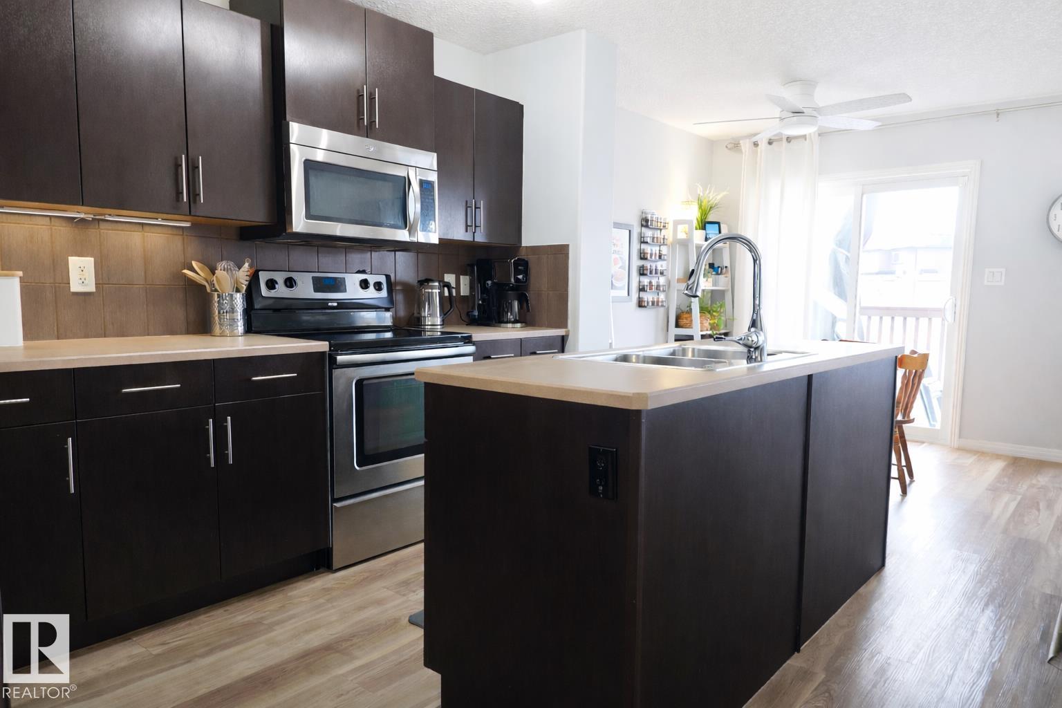 Photo 12 at 2151 28 Street NW, Laurel, Edmonton