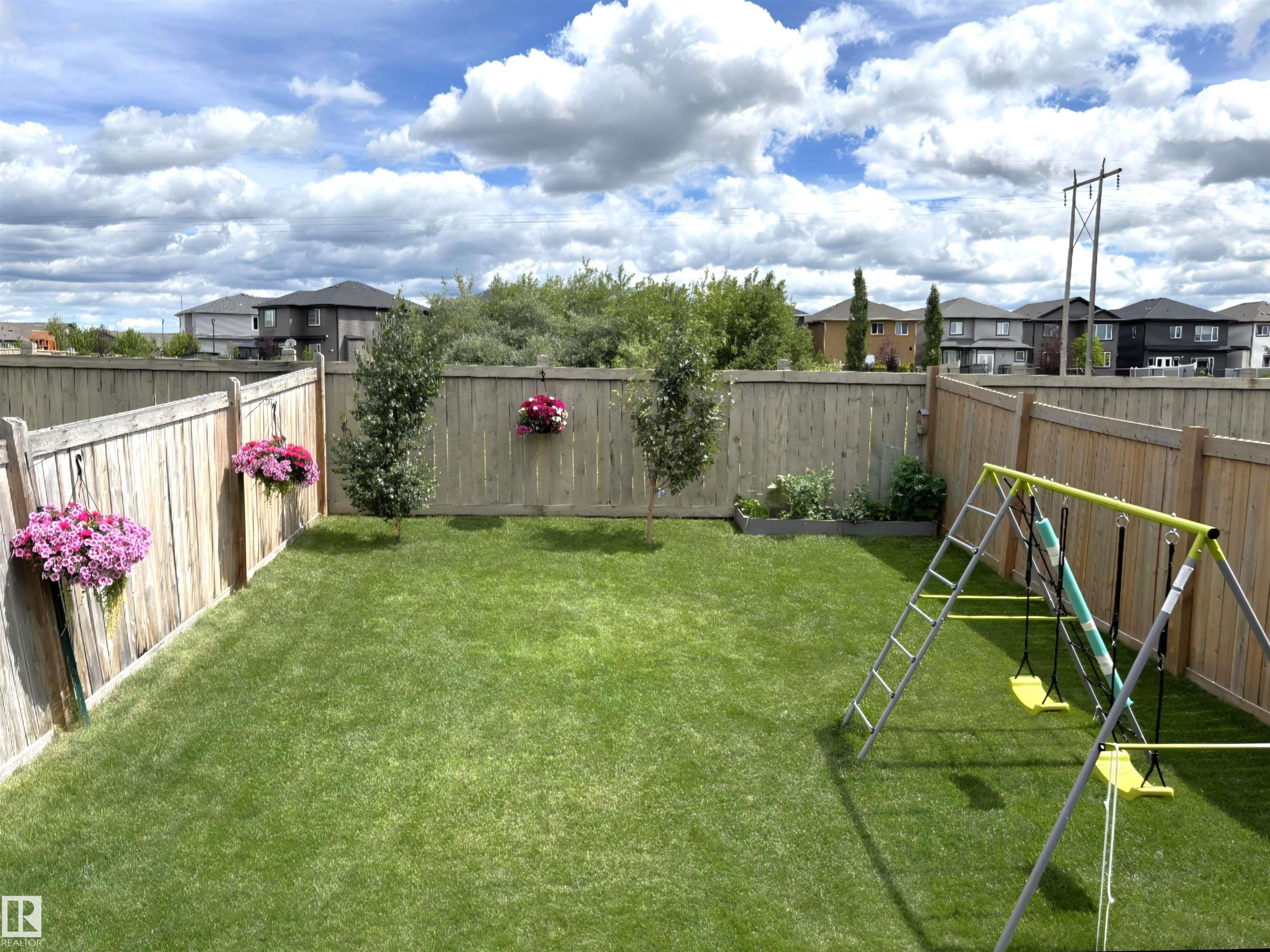 Photo 31 at 2151 28 Street NW, Laurel, Edmonton