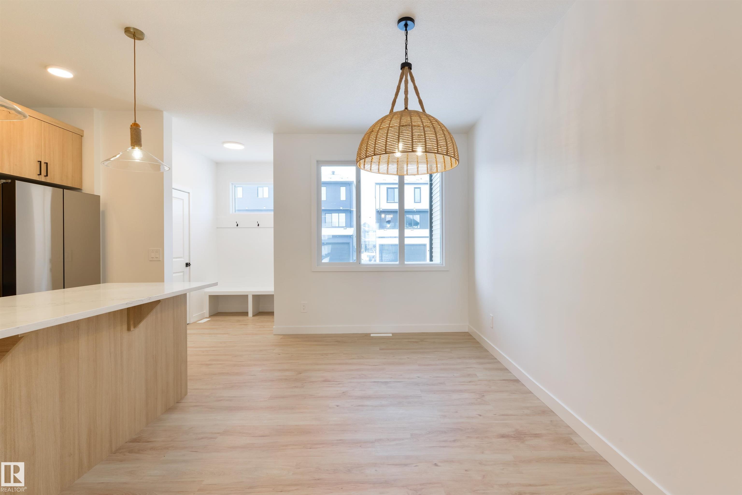 Photo 14 at 9 Cobblestone Gate, Copperhaven, Spruce Grove