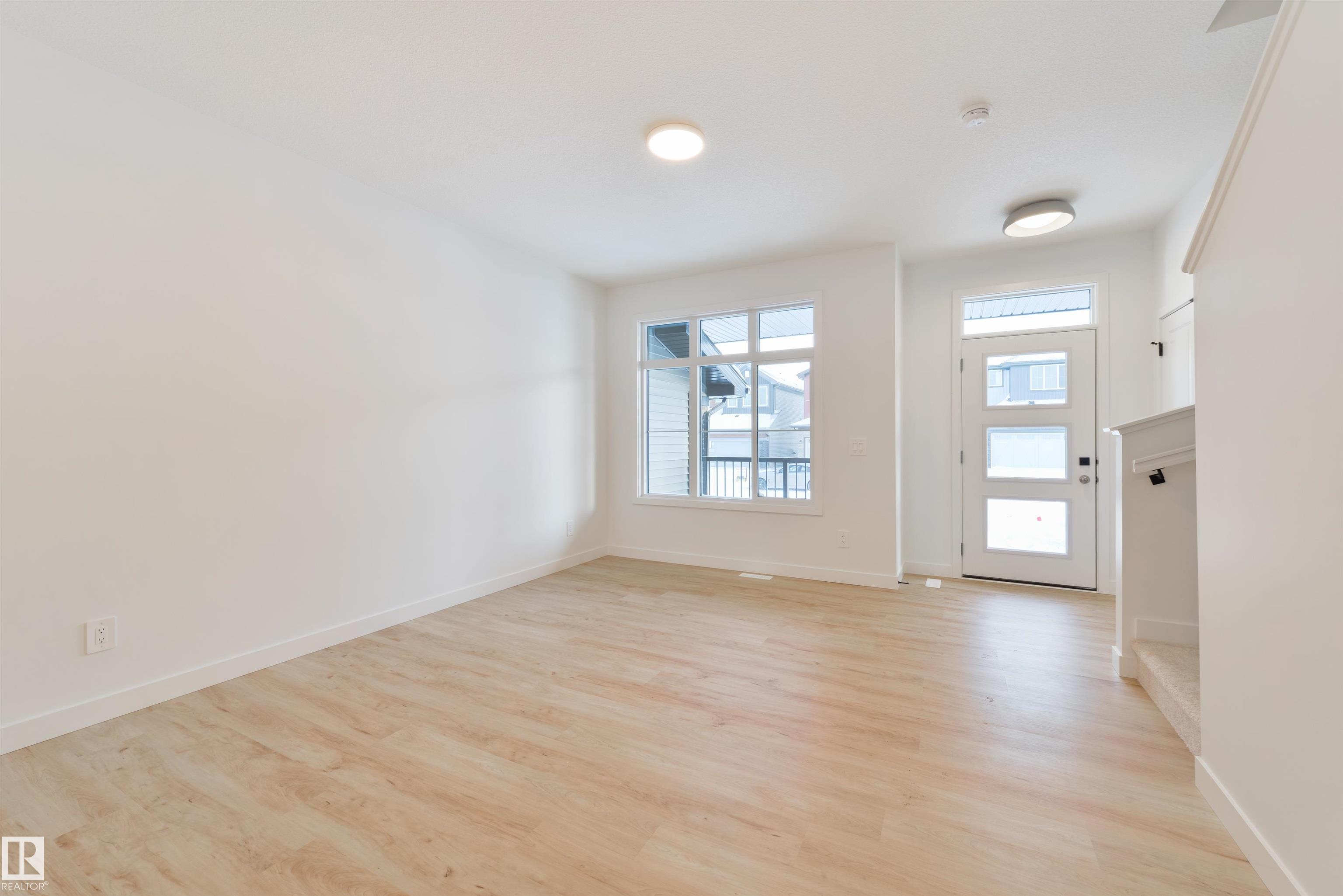 Photo 7 at 9 Cobblestone Gate, Copperhaven, Spruce Grove