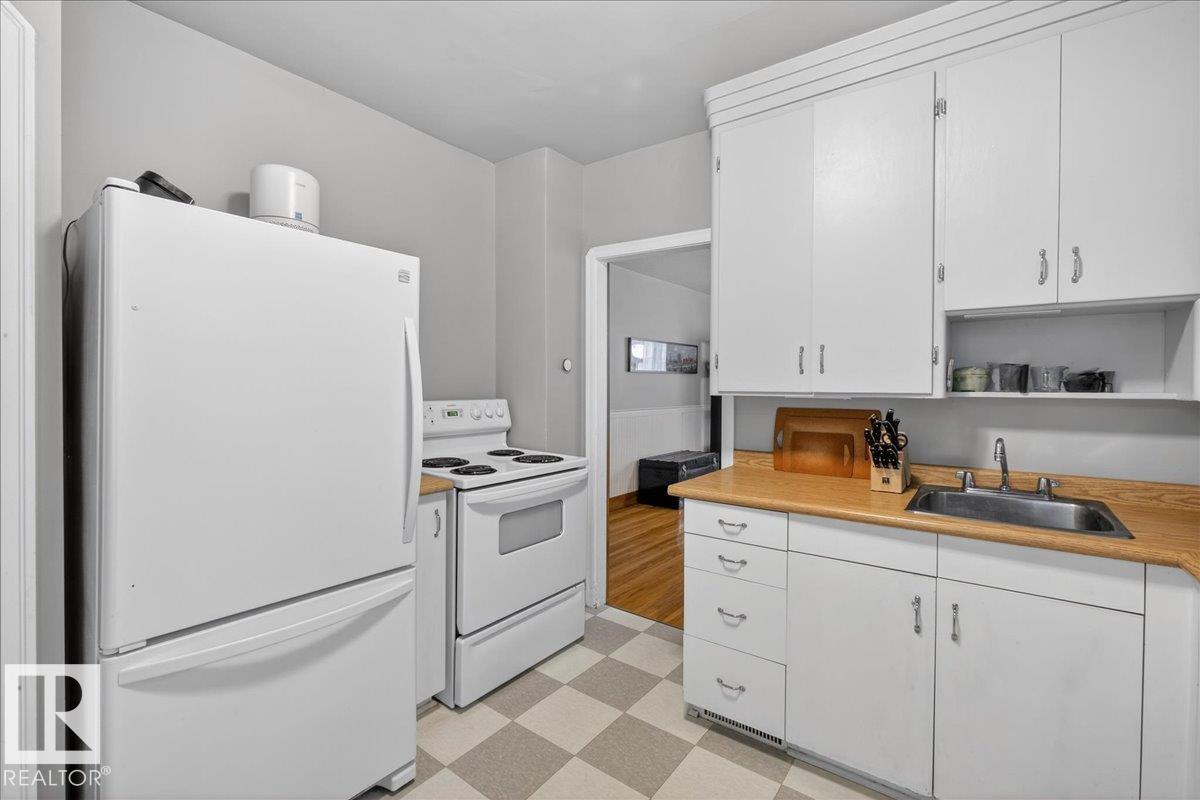 Photo 17 at 11234 68 Street NW, Bellevue, Edmonton