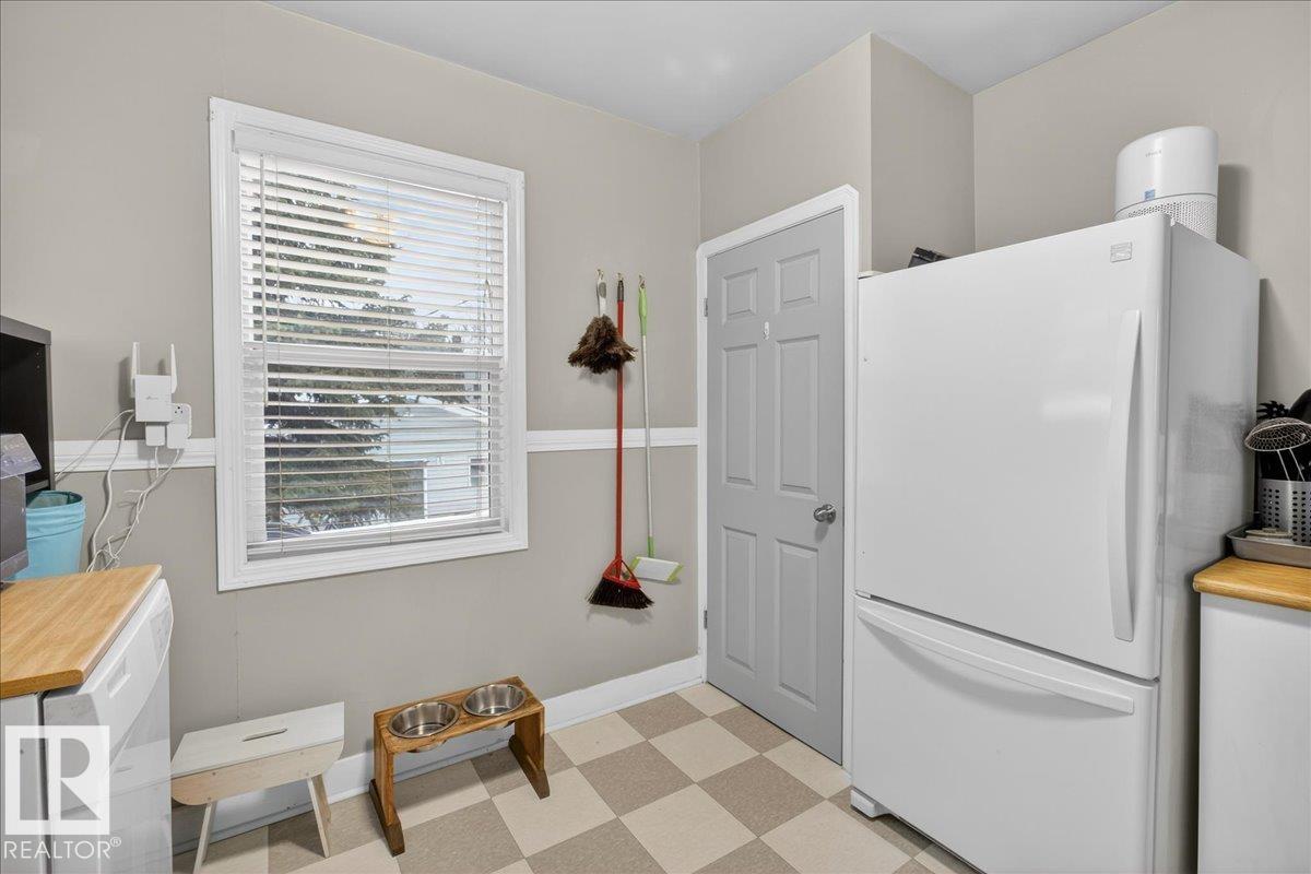 Photo 18 at 11234 68 Street NW, Bellevue, Edmonton