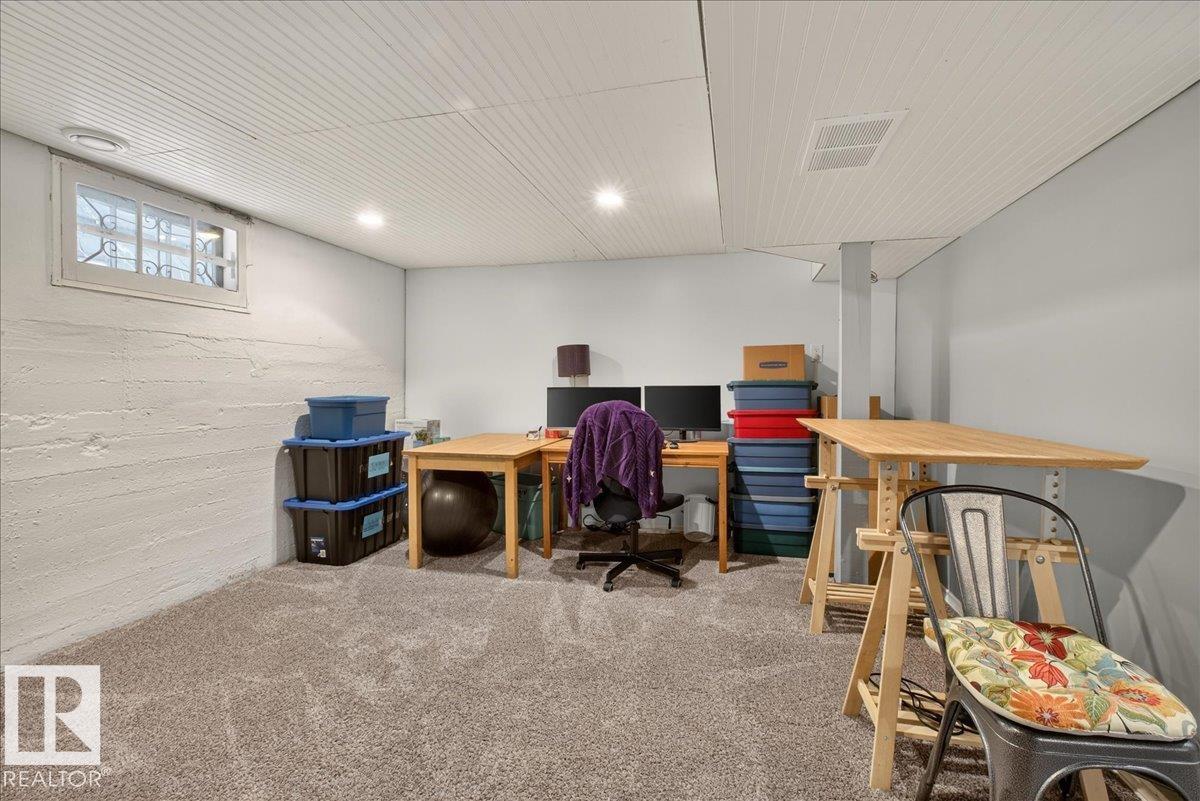 Photo 31 at 11234 68 Street NW, Bellevue, Edmonton