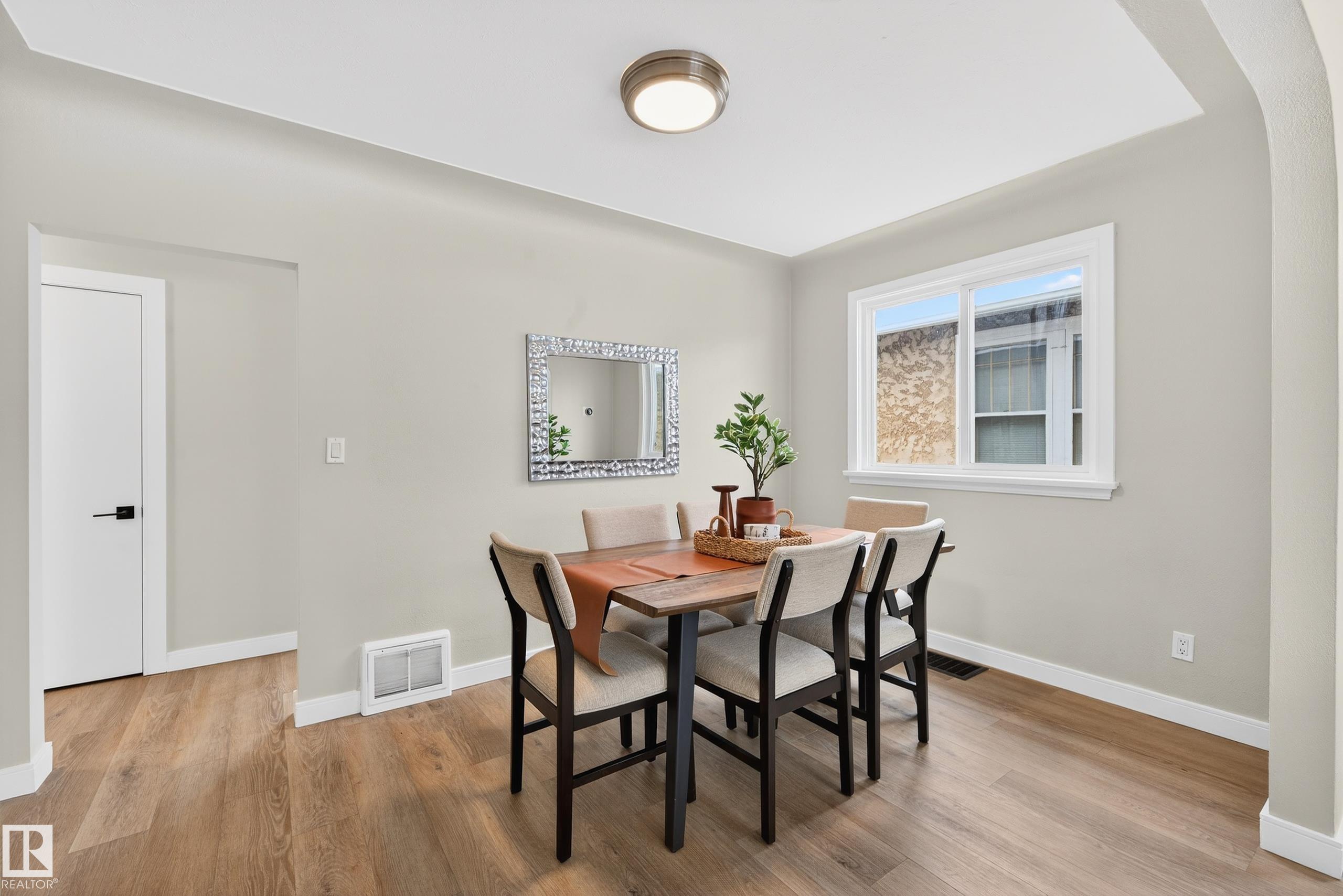 Photo 19 at 11330 67 Street NW, Bellevue, Edmonton