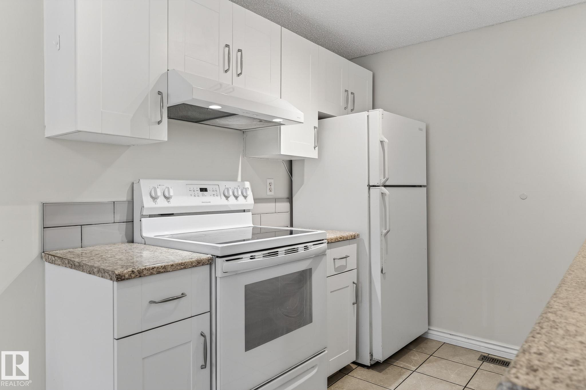 Photo 6 at 14423 54 Street NW, Casselman, Edmonton