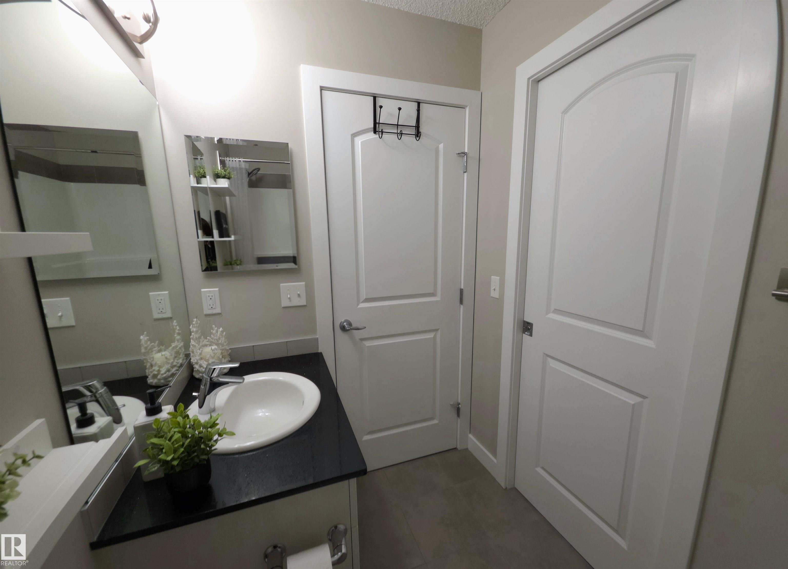 Photo 26 at 11 - 1203 163 Street SW, Glenridding Heights, Edmonton