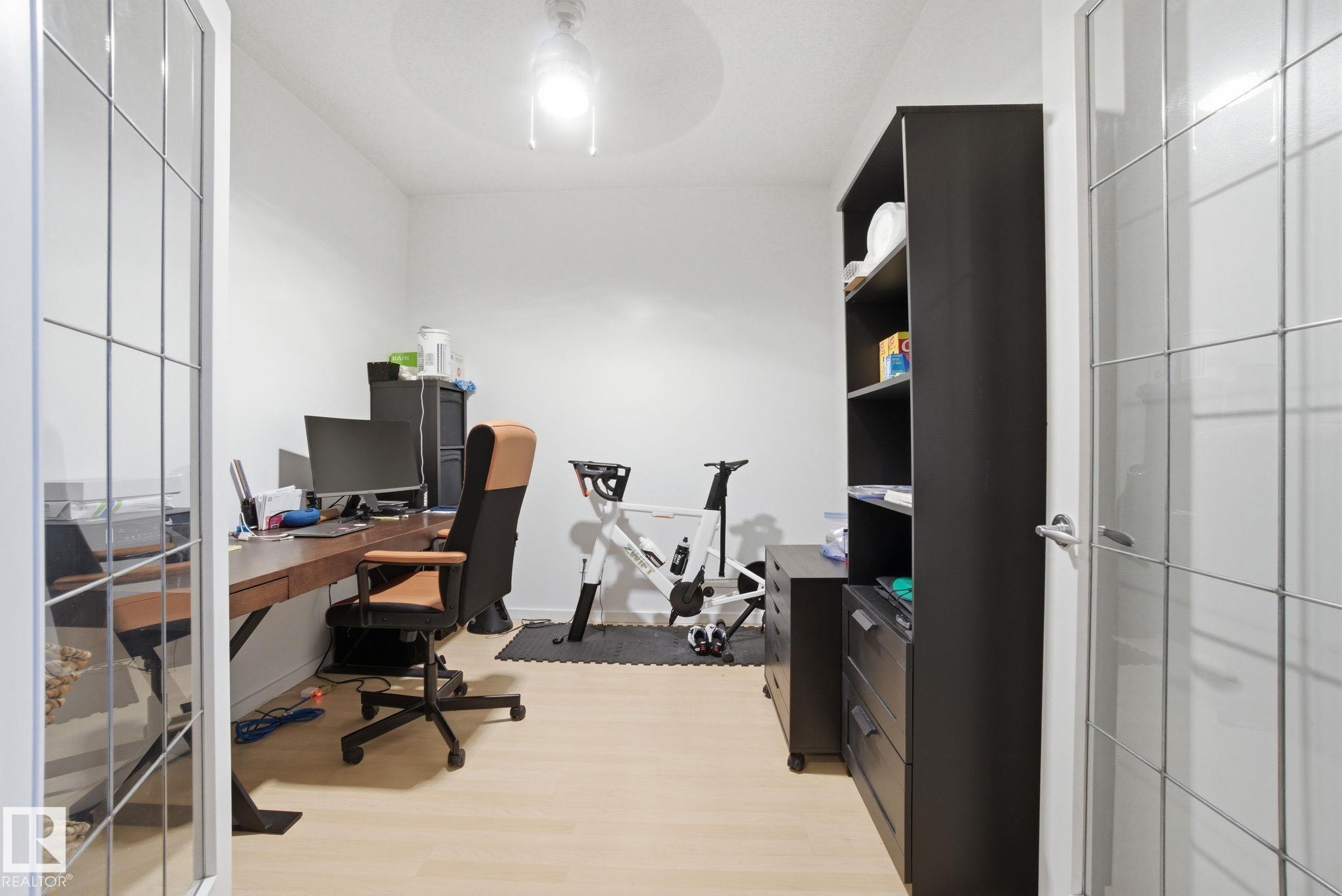 Photo 22 at 205 - 9910 111 Street NW, Wîhkwêntôwin, Edmonton