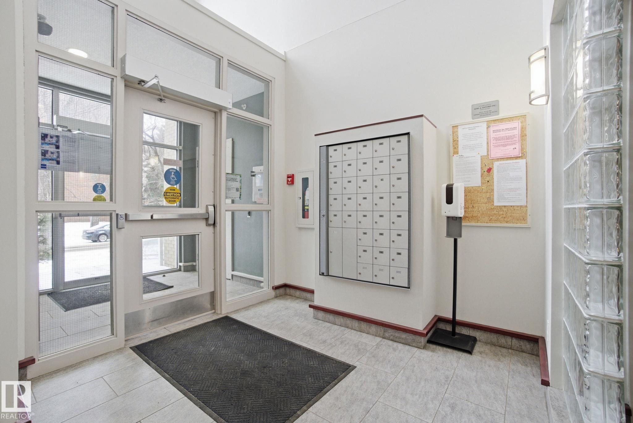 Photo 41 at 205 - 9910 111 Street NW, Wîhkwêntôwin, Edmonton