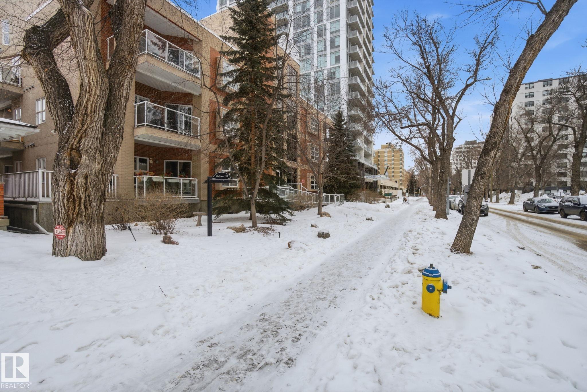 Photo 43 at 205 - 9910 111 Street NW, Wîhkwêntôwin, Edmonton