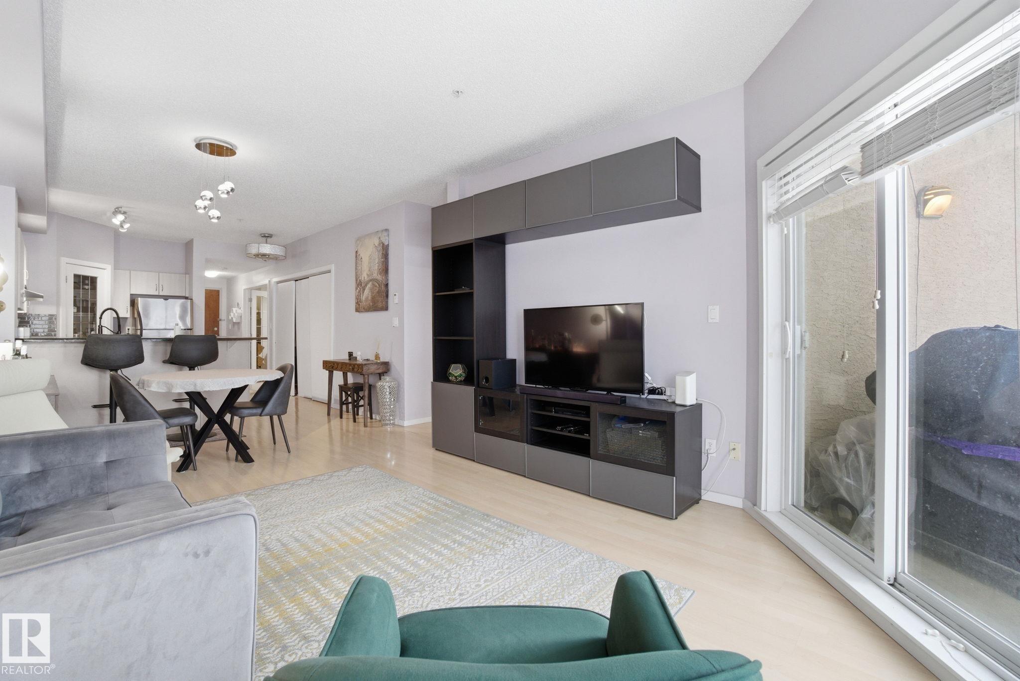 Photo 7 at 205 - 9910 111 Street NW, Wîhkwêntôwin, Edmonton